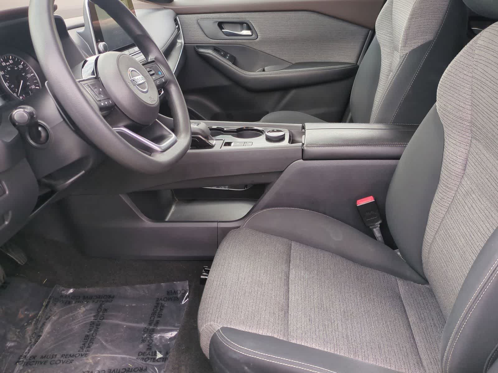 Thumbnail: 2021 Nissan Rogue - 16
