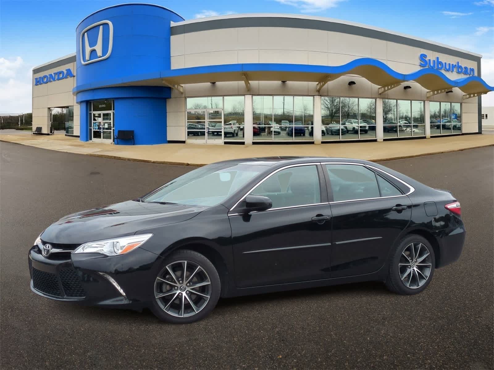 2015 Toyota Camry XSE -
                  Farmington Hills, MI