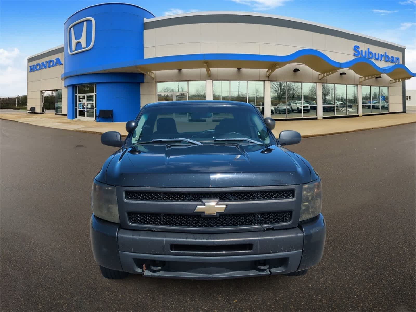 Thumbnail: 2009 Chevrolet Silverado 1500 - 3