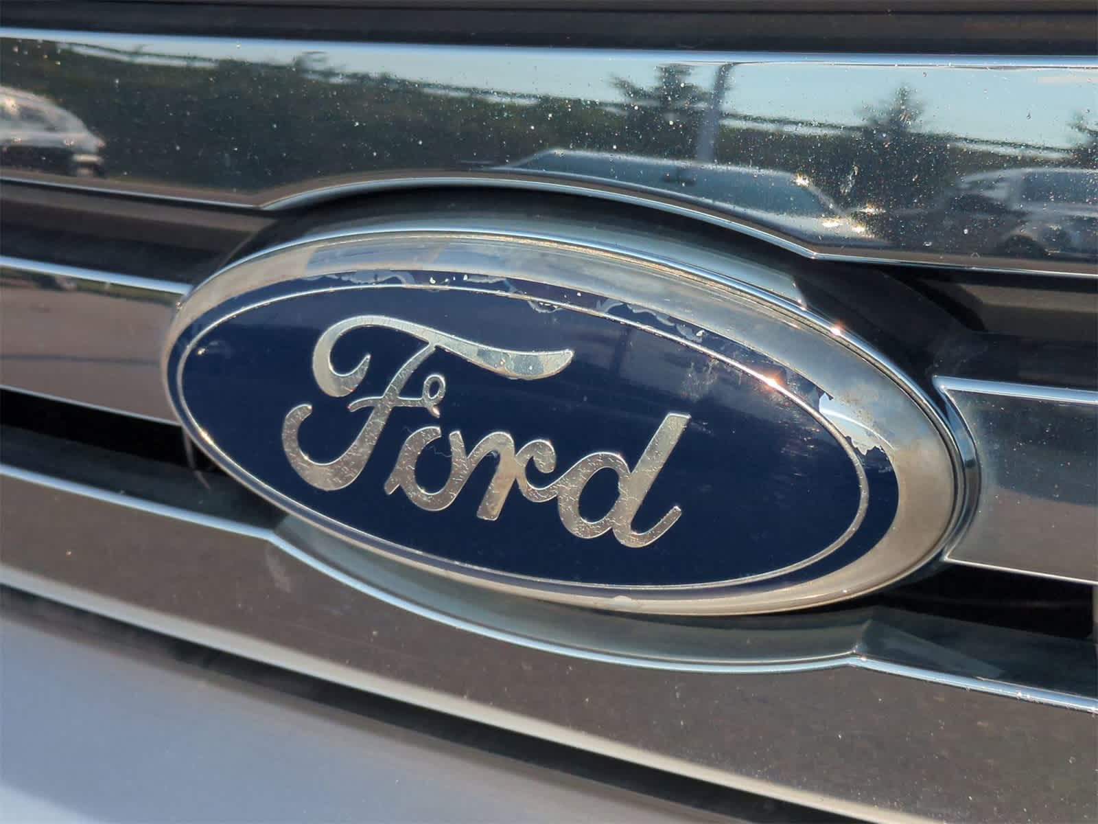 Thumbnail: 2011 Ford Flex - 12