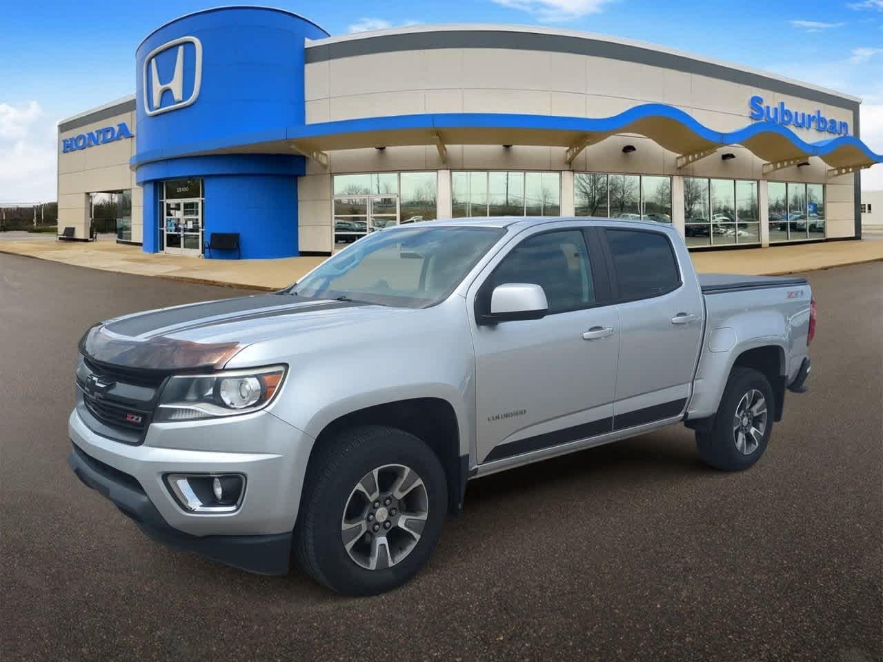 Thumbnail: 2017 Chevrolet Colorado - 4