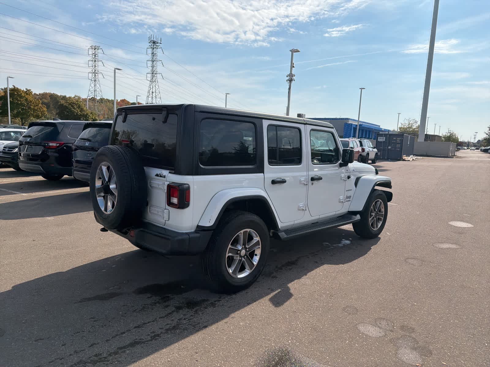 Thumbnail: 2020 Jeep Wrangler - 18