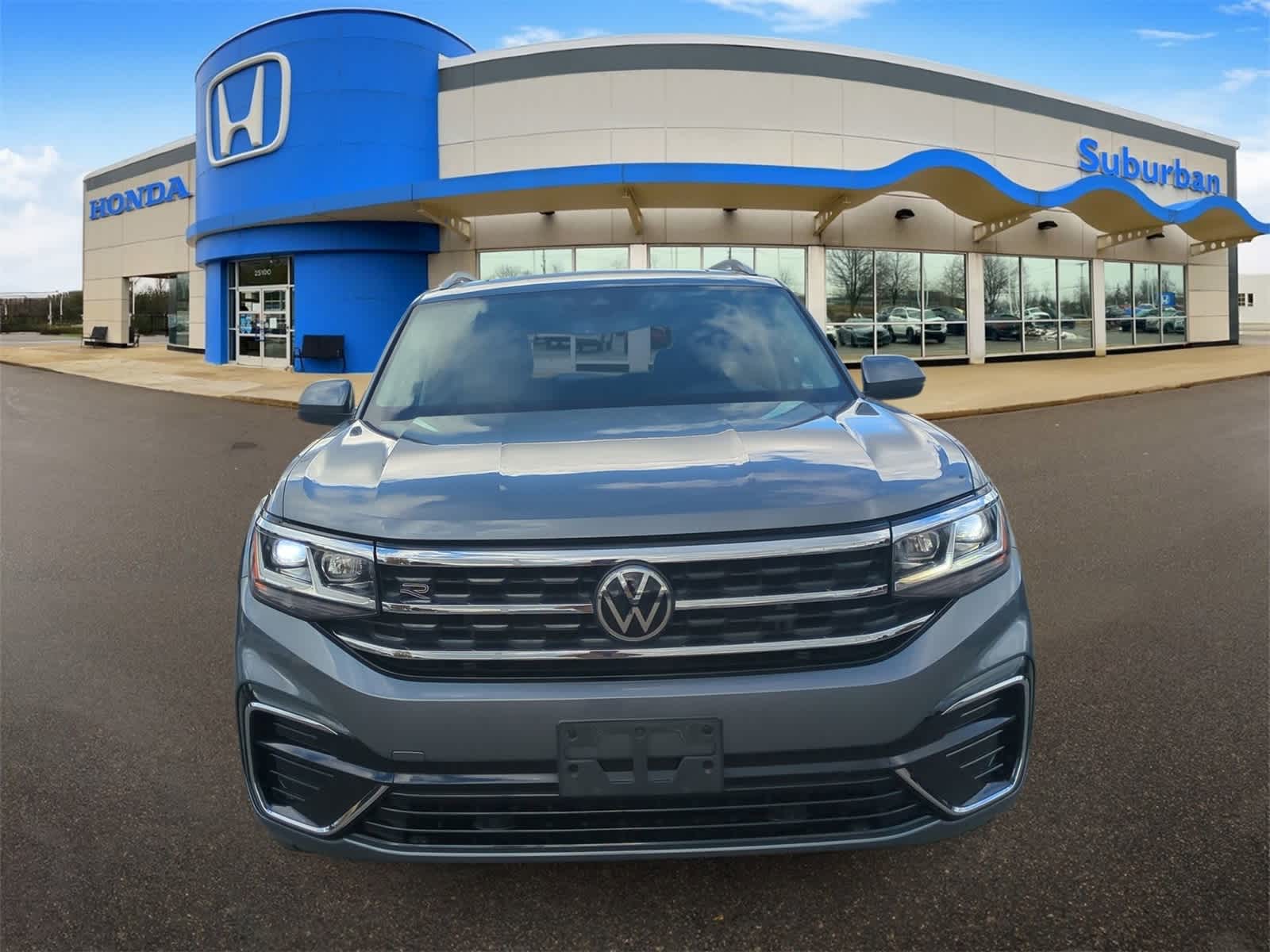Thumbnail: 2021 Volkswagen Atlas - 3