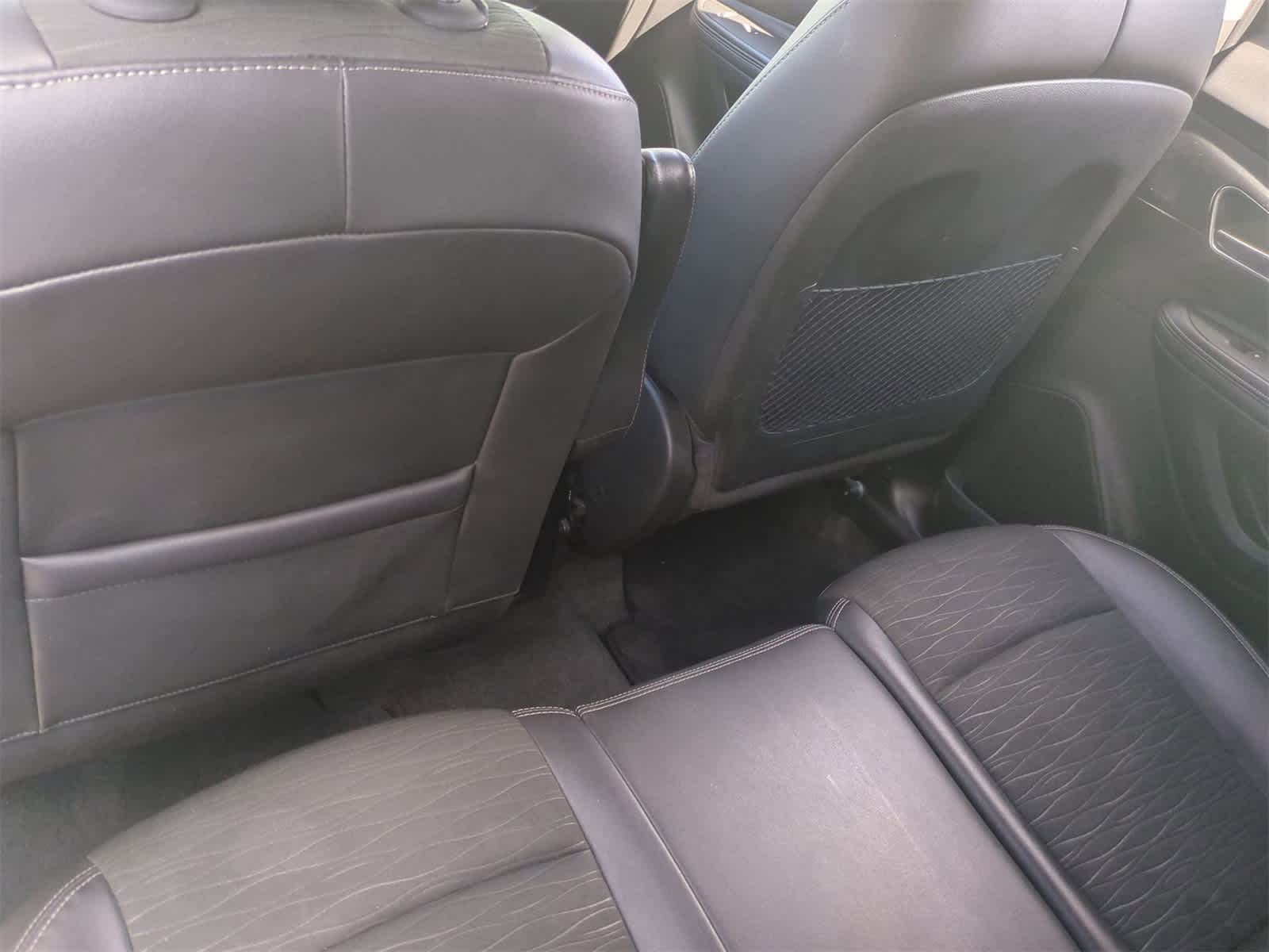 Thumbnail: 2016 Buick Encore - 18