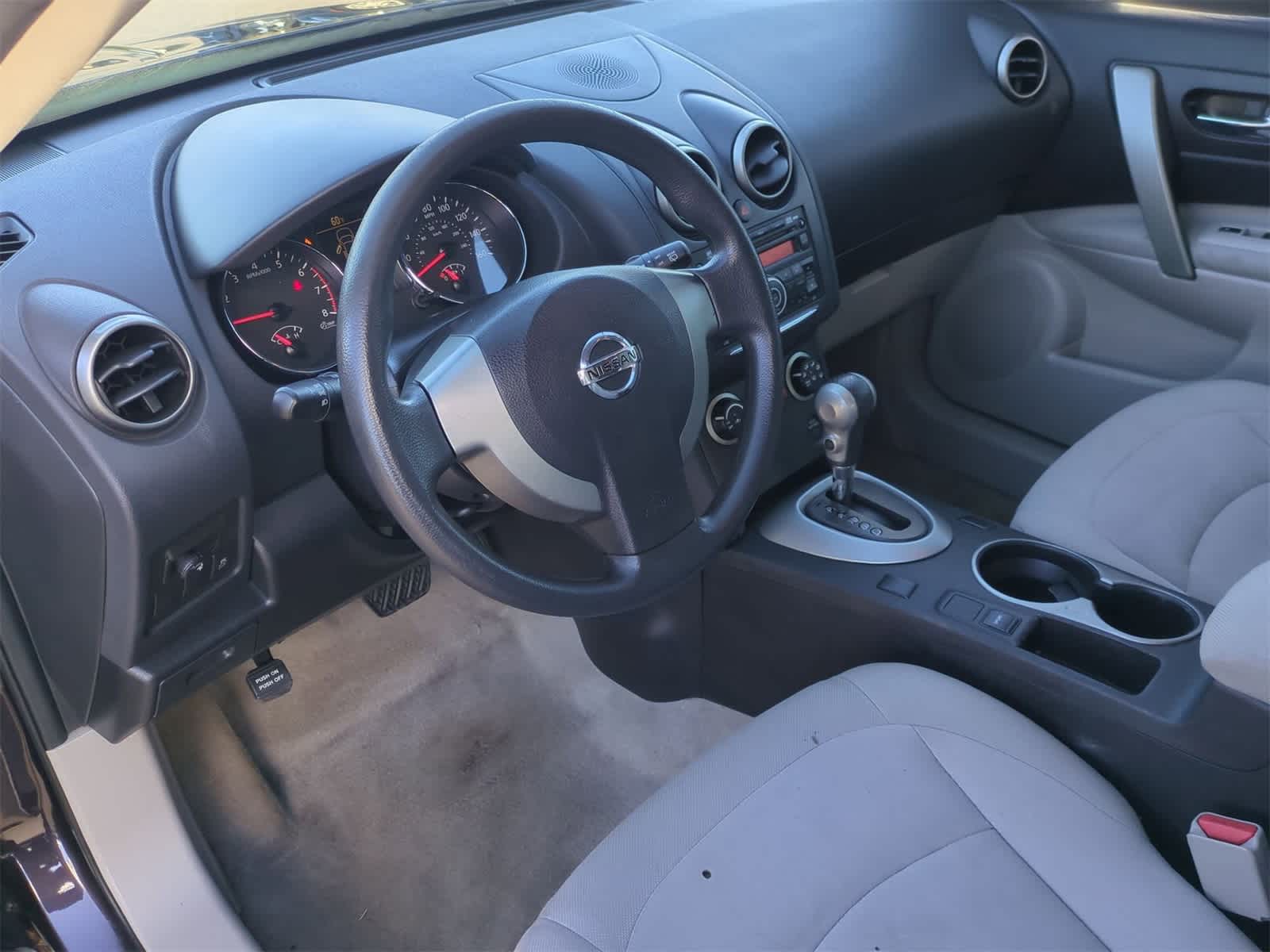 Thumbnail: 2014 Nissan Rogue - 10
