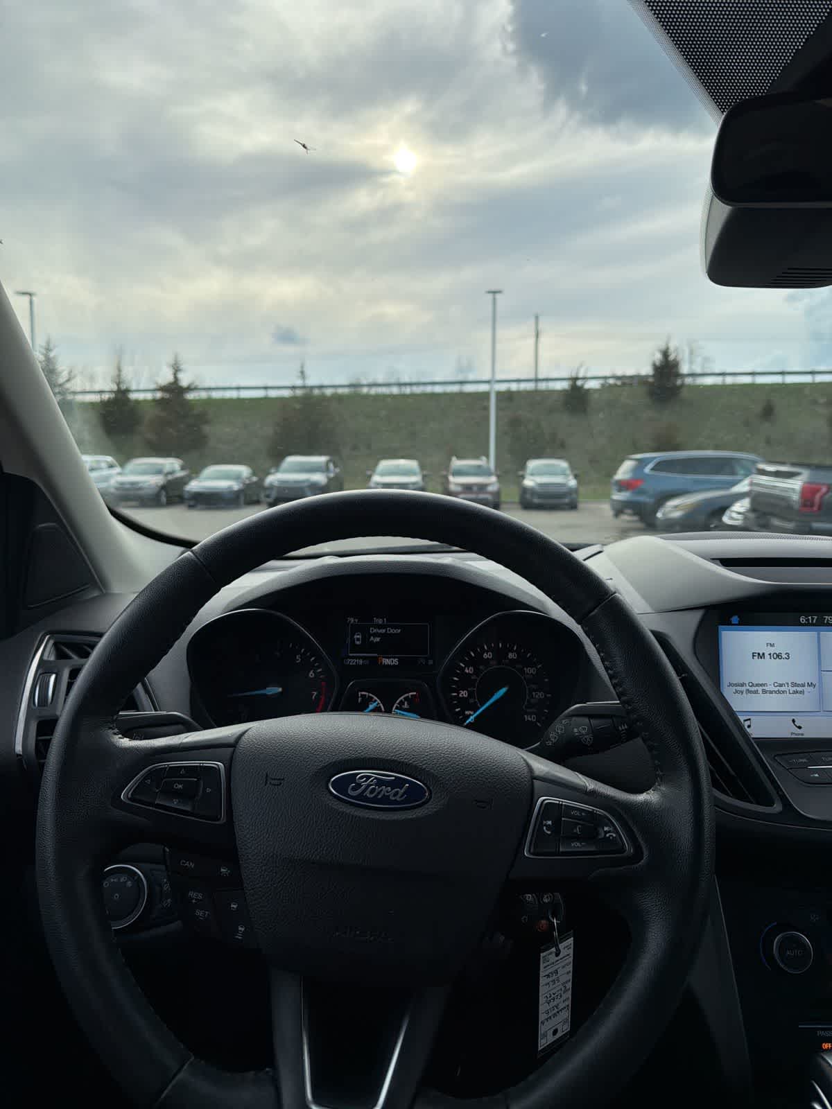Thumbnail: 2018 Ford Escape - 9