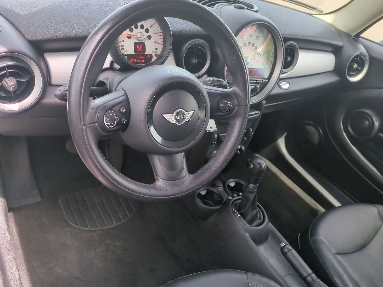 Thumbnail: 2014 MINI Cooper Clubman - 10
