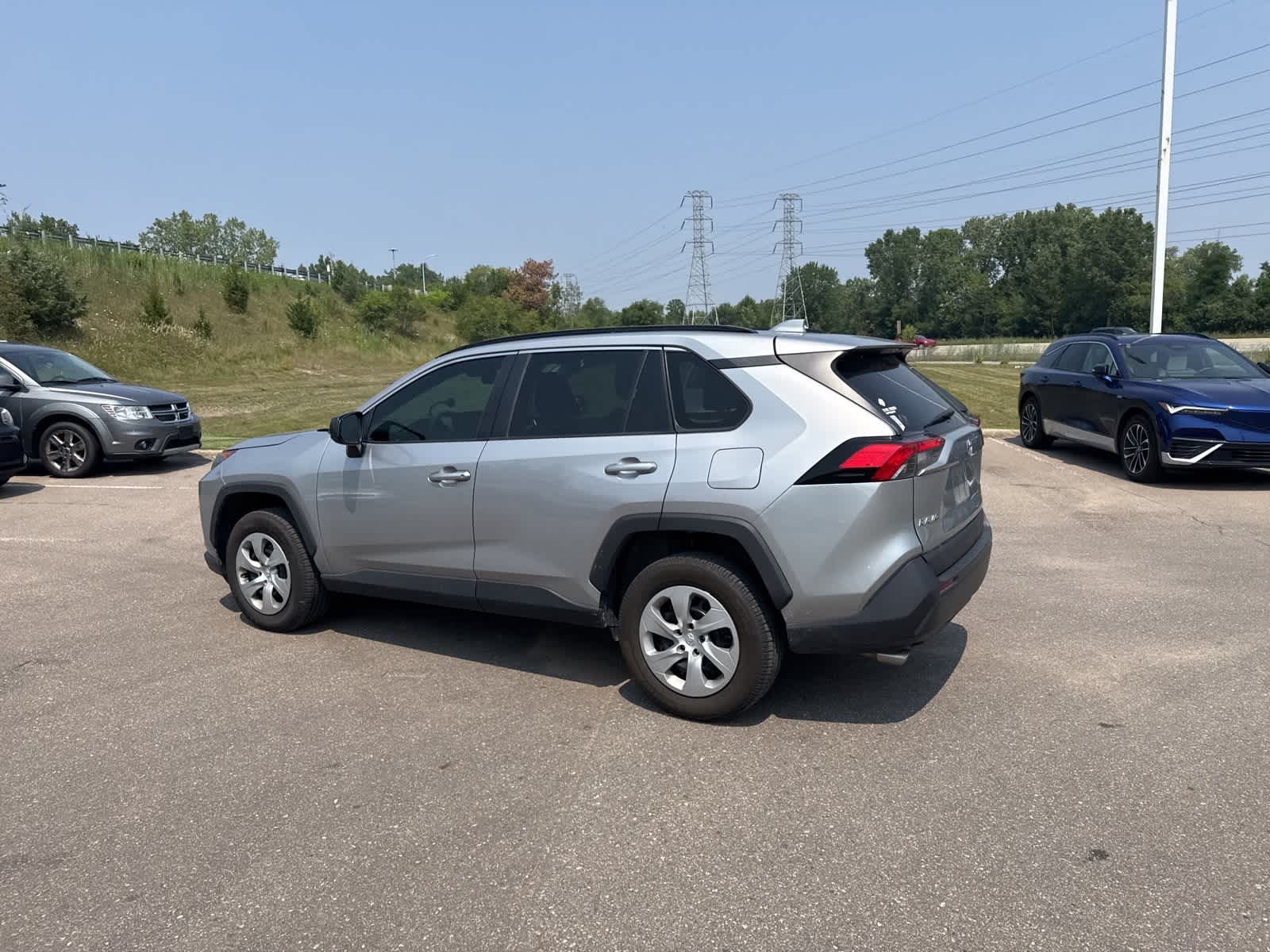 Thumbnail: 2019 Toyota RAV4 - 24