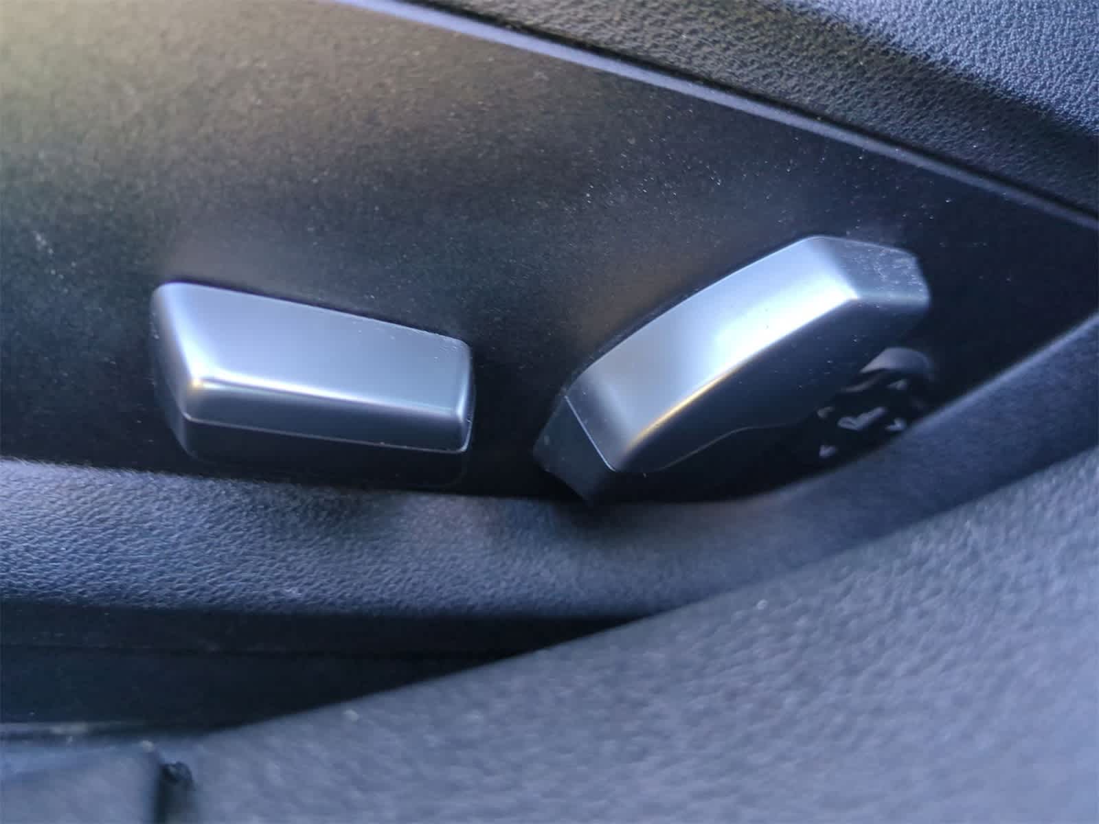 Thumbnail: 2019 BMW 7 Series - 18