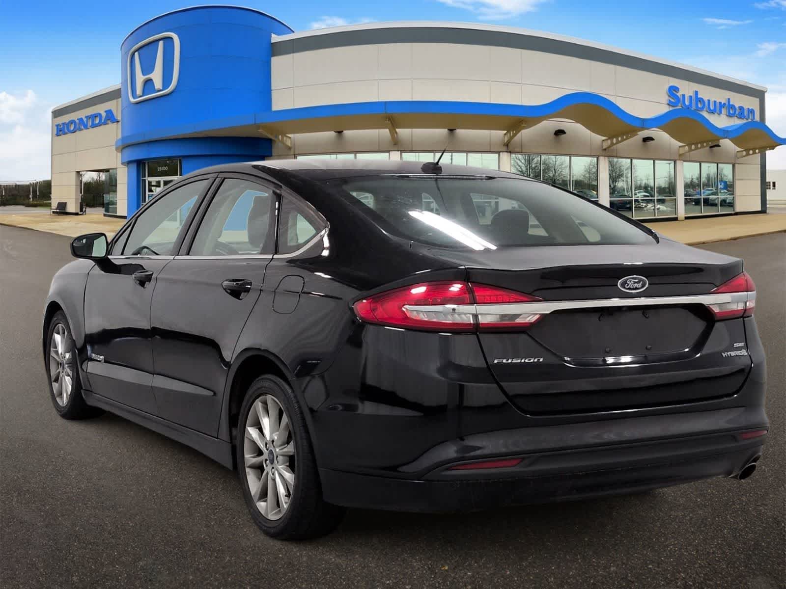Thumbnail: 2017 Ford Fusion - 6