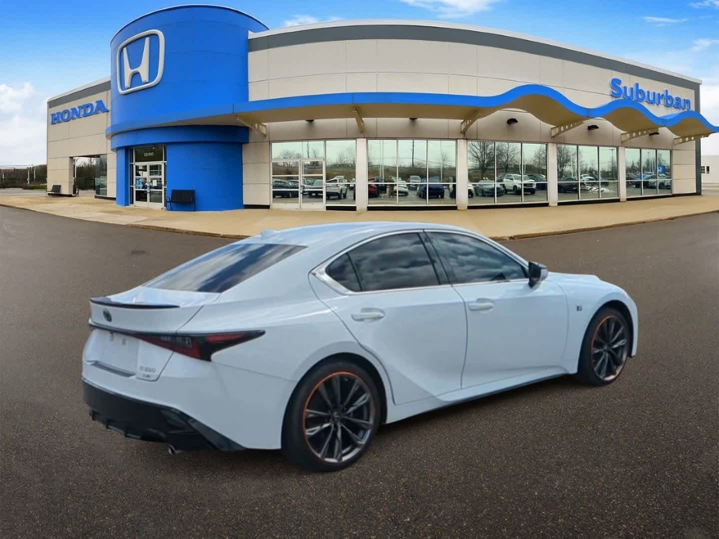 Thumbnail: 2022 Lexus IS - 8