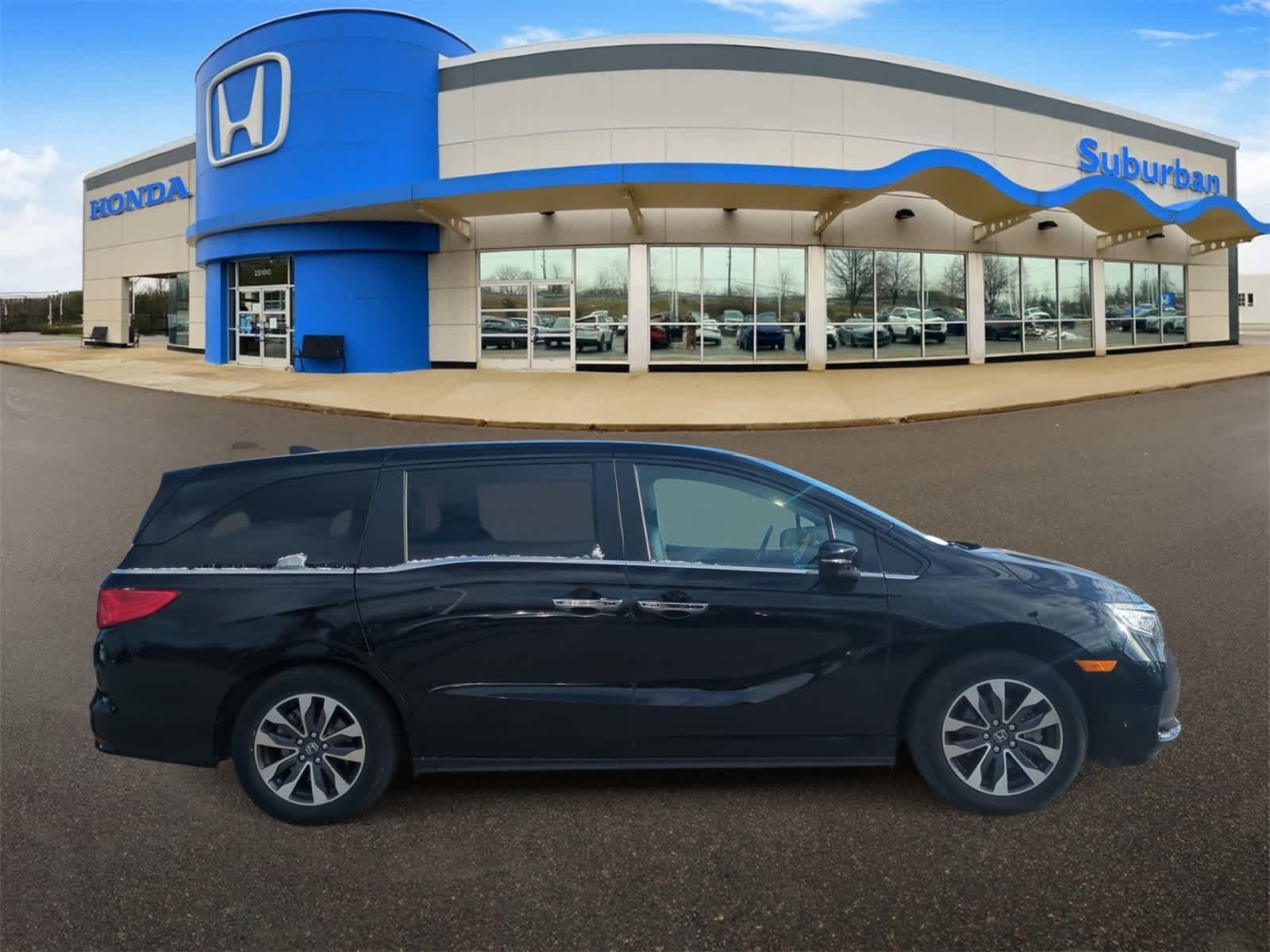 Thumbnail: 2023 Honda Odyssey - 9