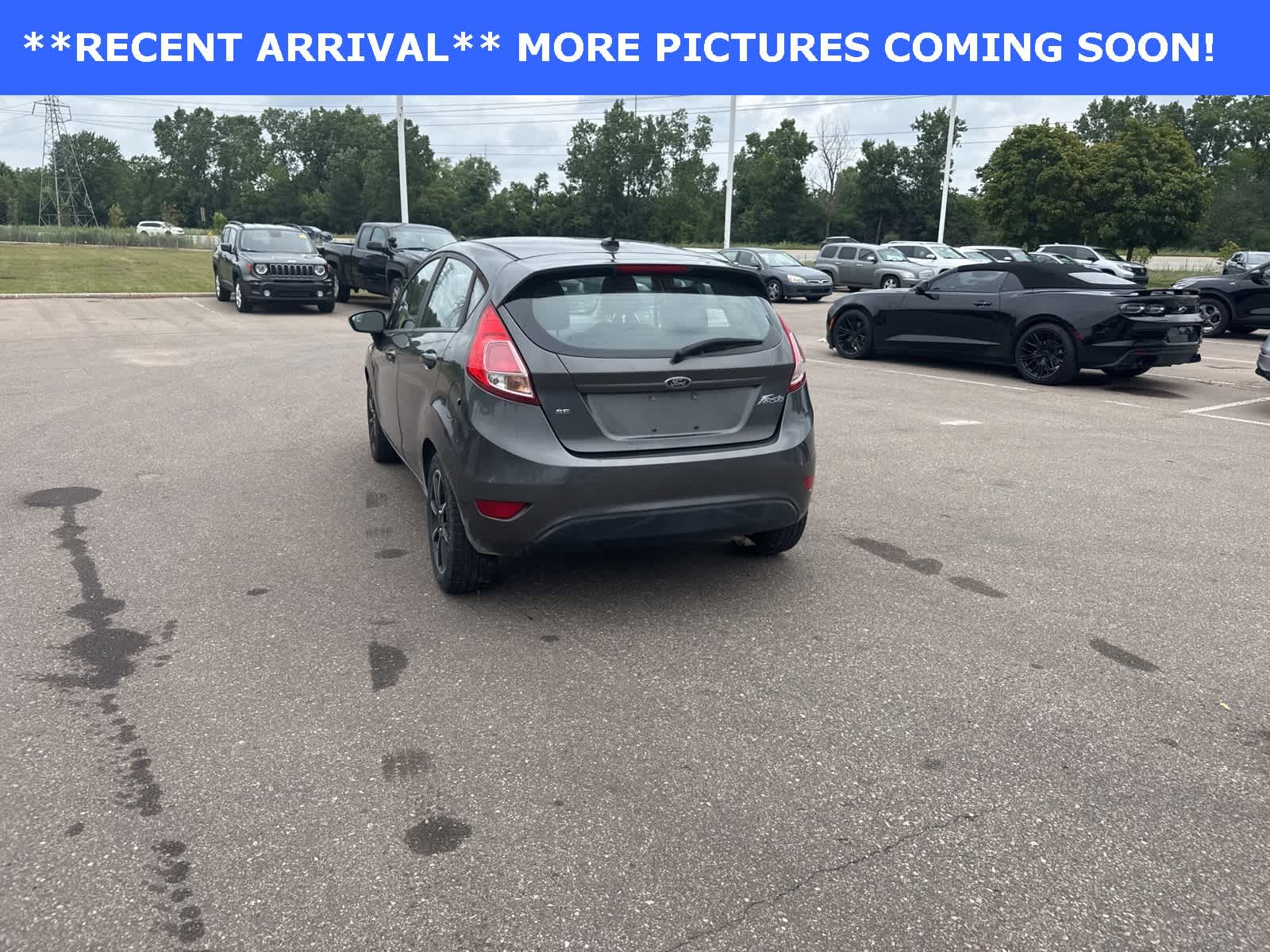 Thumbnail: 2016 Ford Fiesta - 10