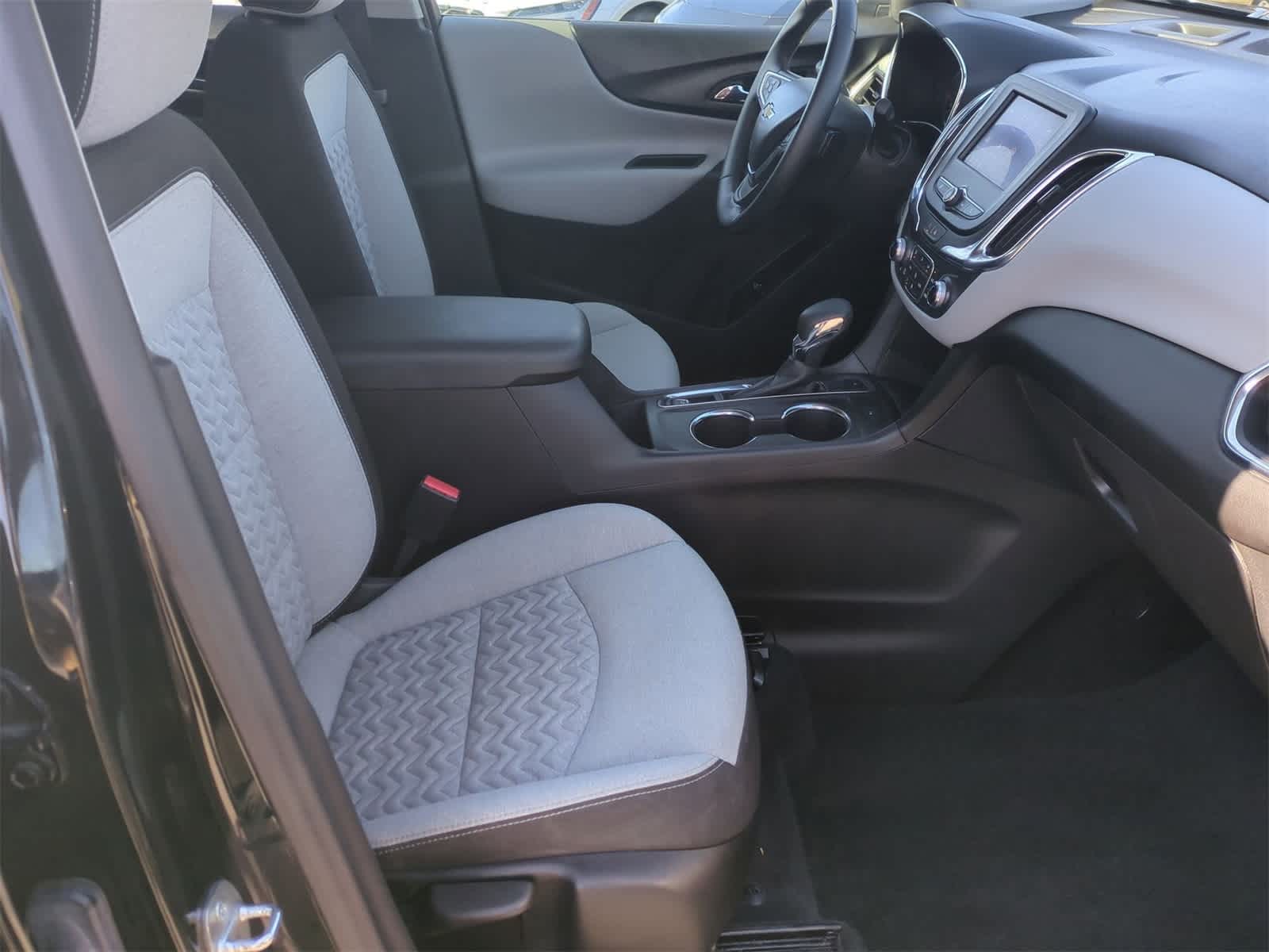 2024 Chevrolet Equinox LT 21