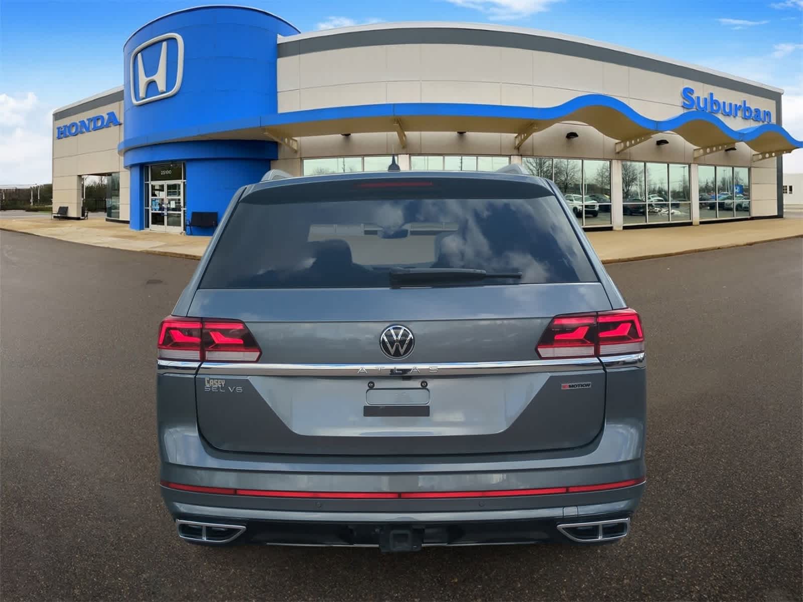 2021 Volkswagen Atlas V6 SEL R-Line photo 4