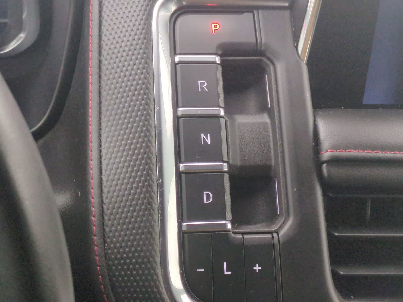 Thumbnail: 2023 Chevrolet Suburban - 31