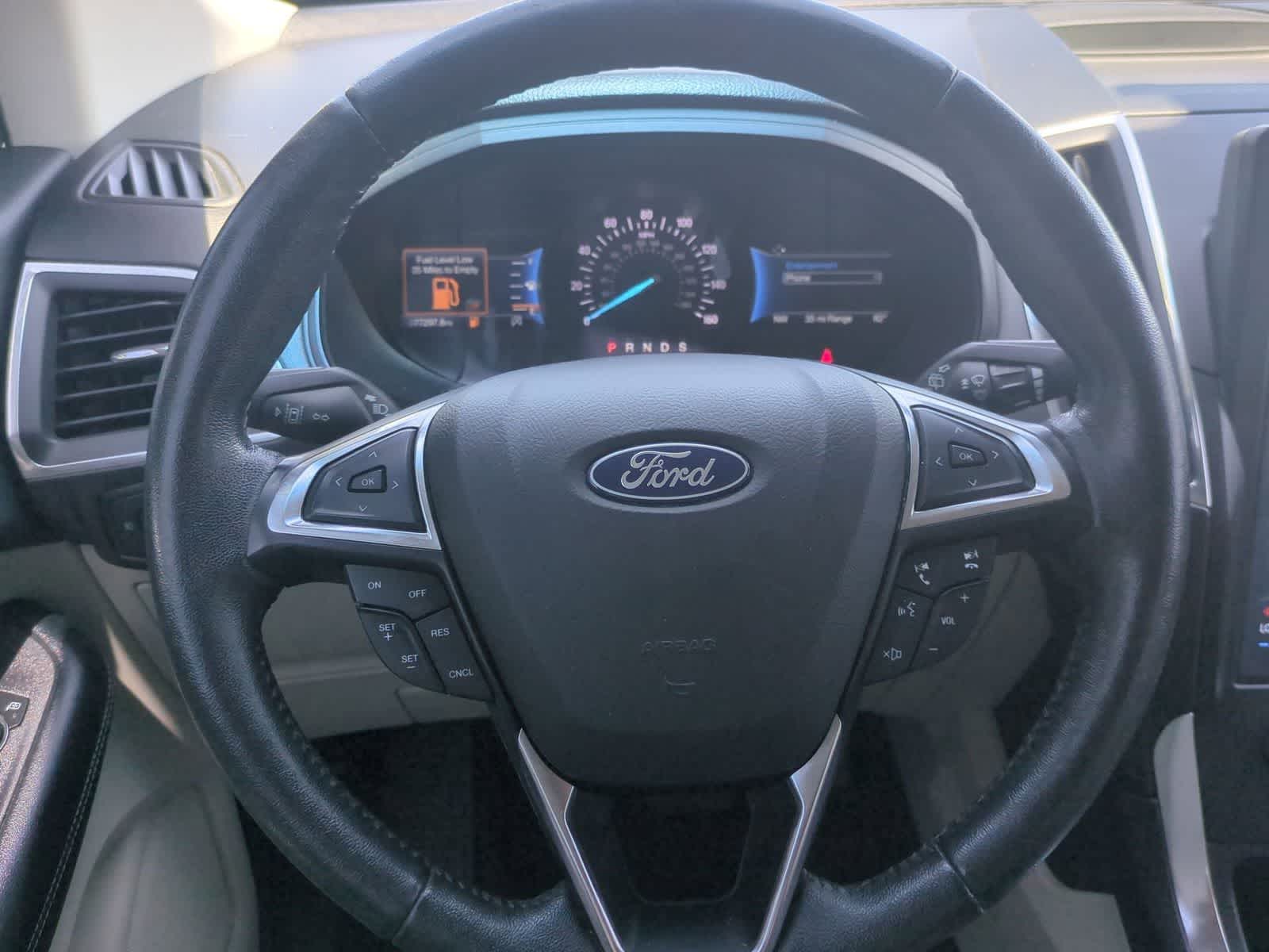 Thumbnail: 2022 Ford Edge - 22