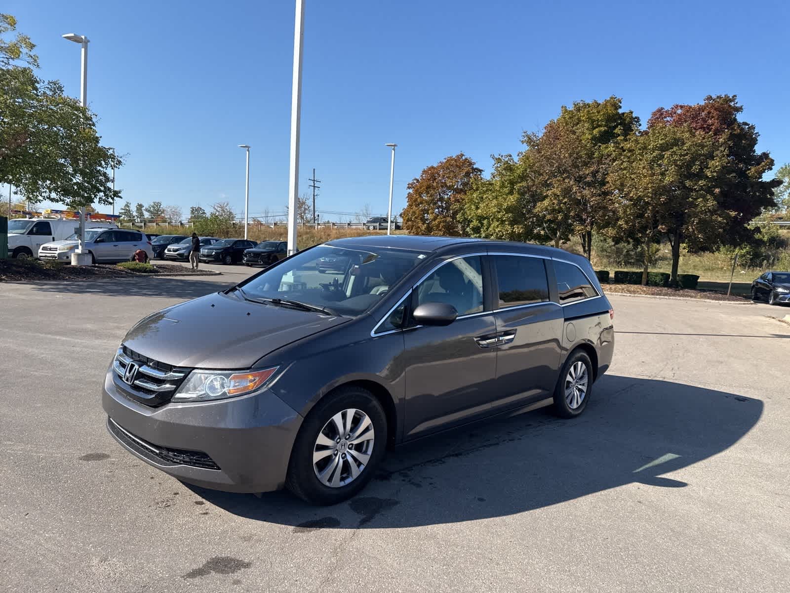 Thumbnail: 2015 Honda Odyssey - 2