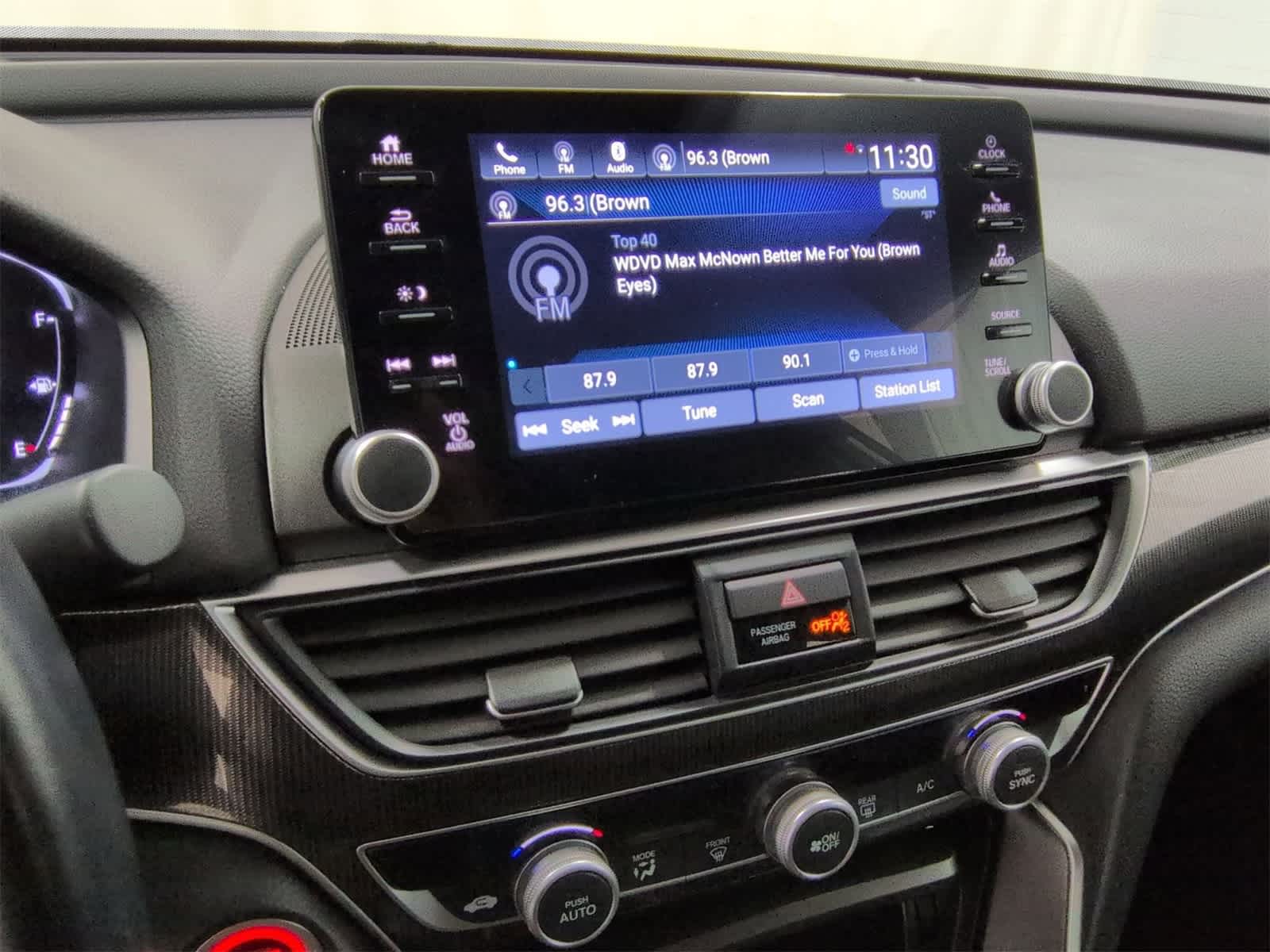 Thumbnail: 2022 Honda Accord - 28