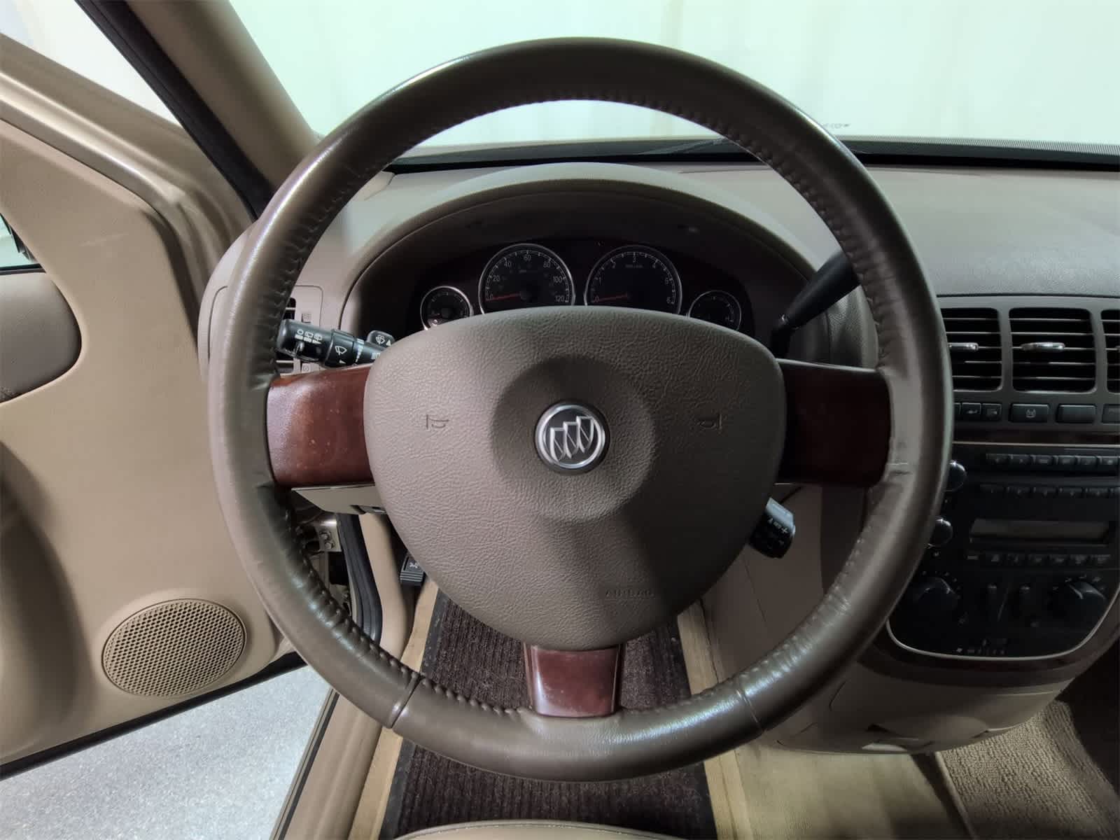 Thumbnail: 2005 Buick Terraza - 23