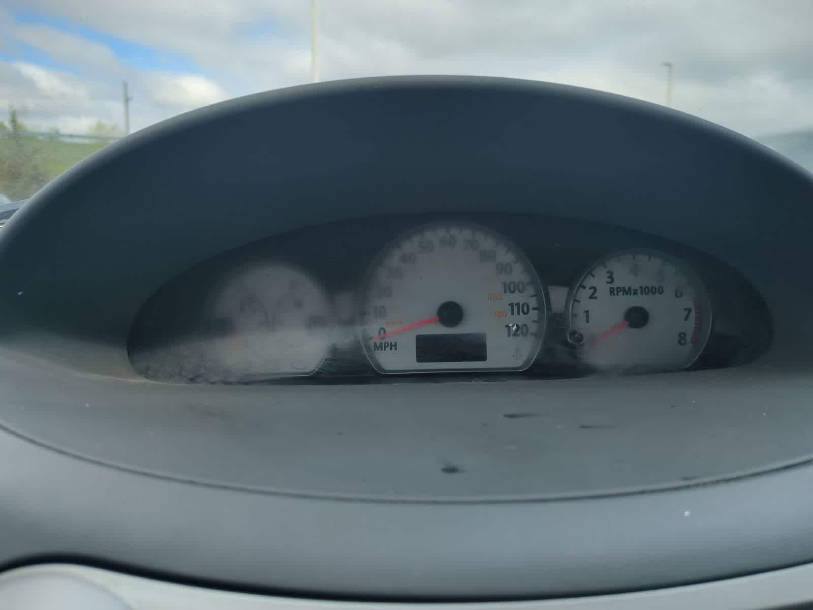 Thumbnail: 2004 Saturn Ion - 30