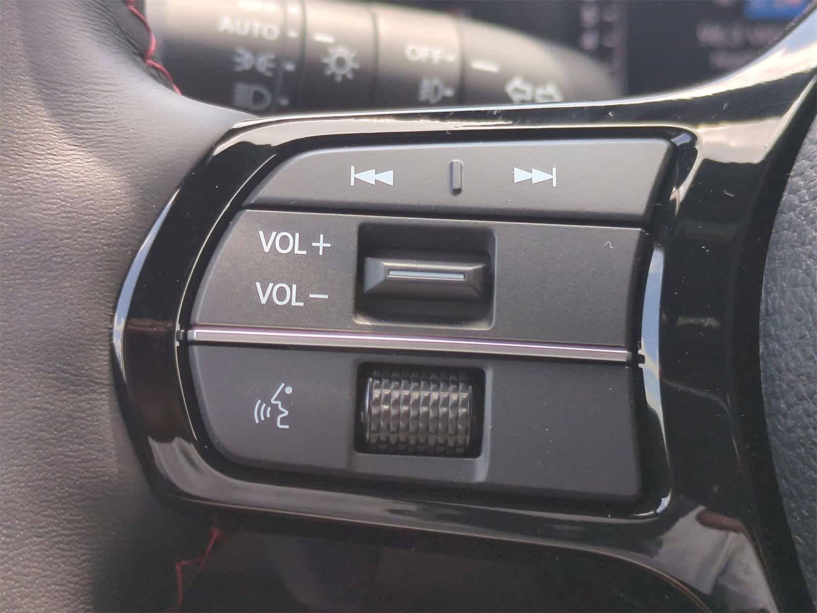 Thumbnail: 2025 Honda Pilot - 25