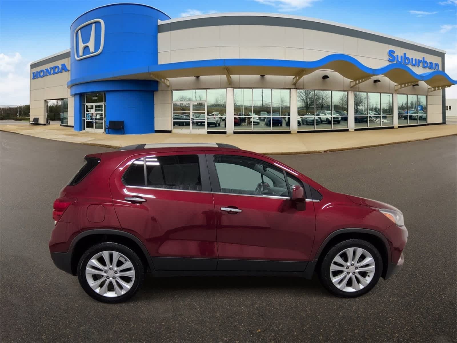 Thumbnail: 2019 Chevrolet Trax - 9