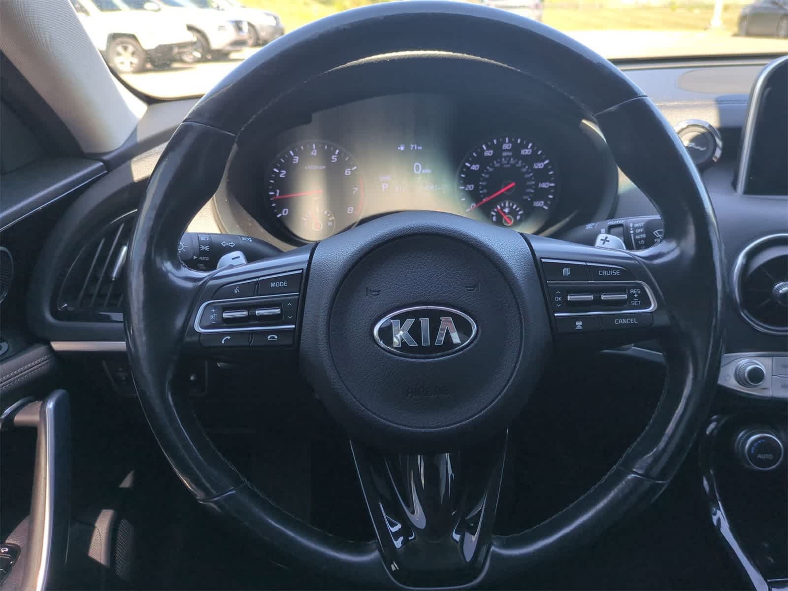 Thumbnail: 2018 Kia Stinger - 22