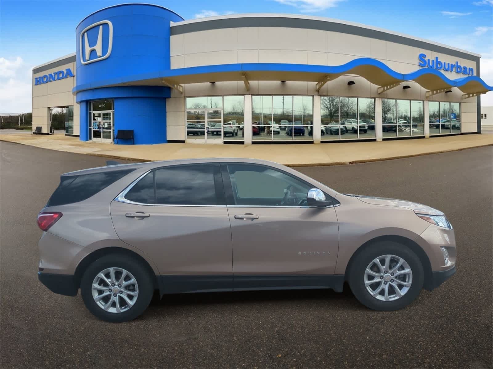 Thumbnail: 2018 Chevrolet Equinox - 9