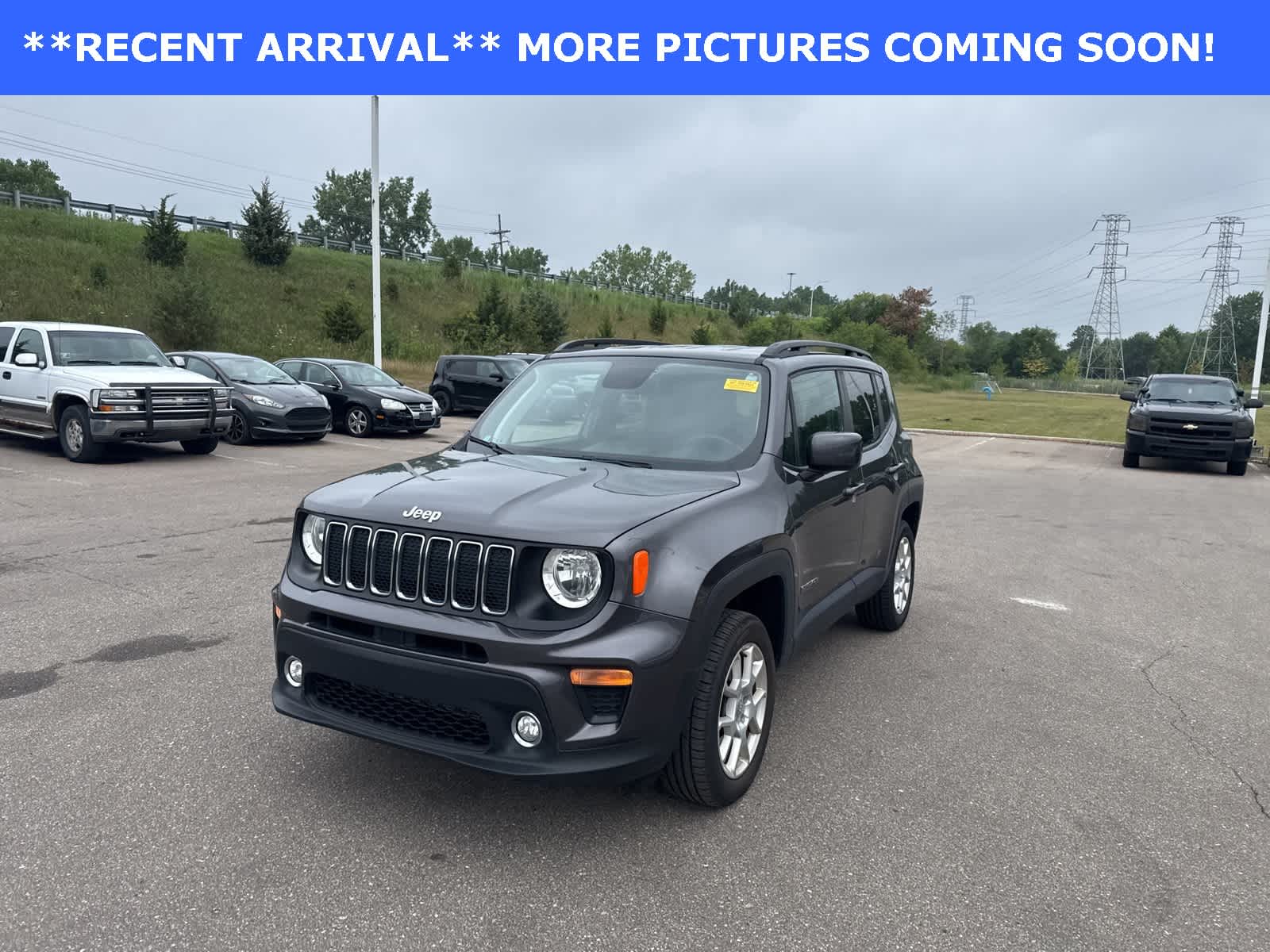 Thumbnail: 2019 Jeep Renegade - 2
