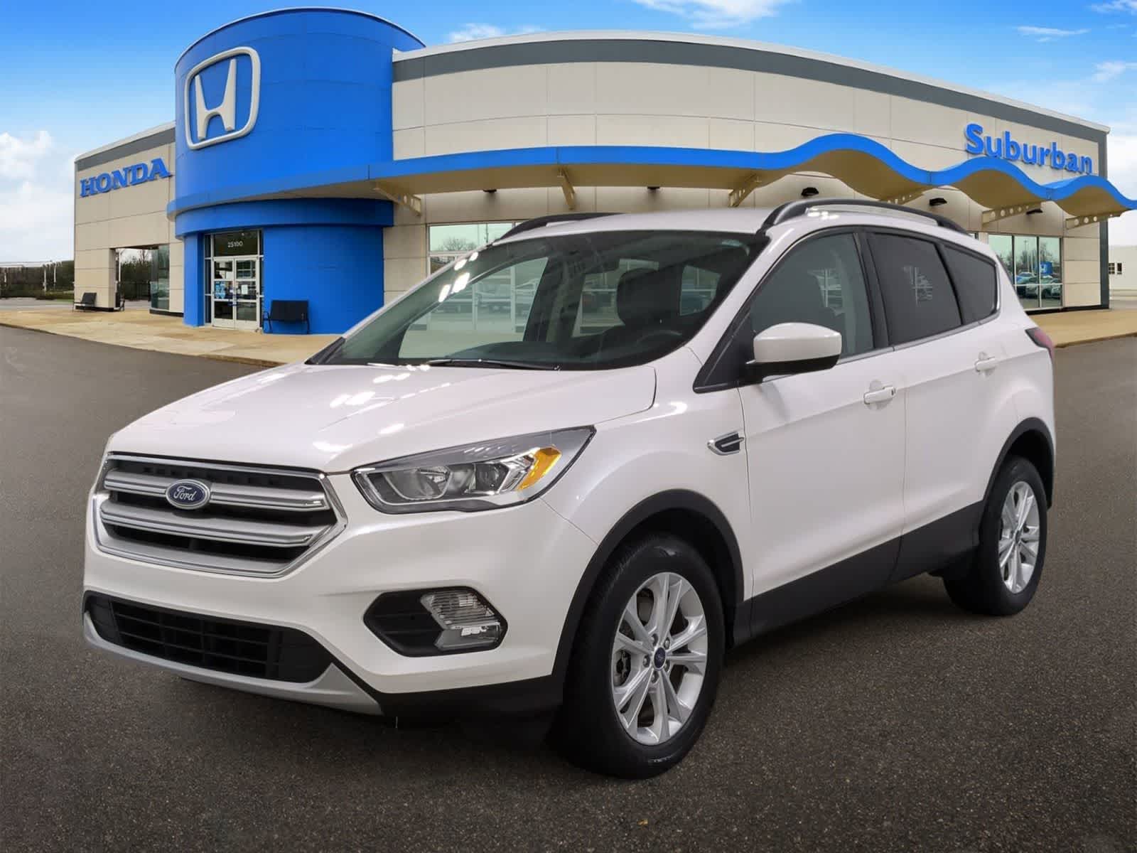 Thumbnail: 2019 Ford Escape - 4