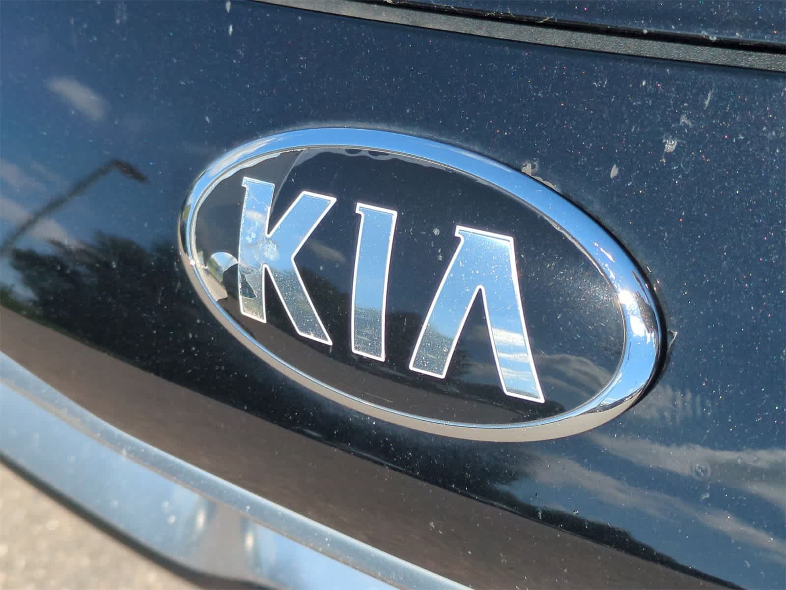 Thumbnail: 2018 Kia Stinger - 12