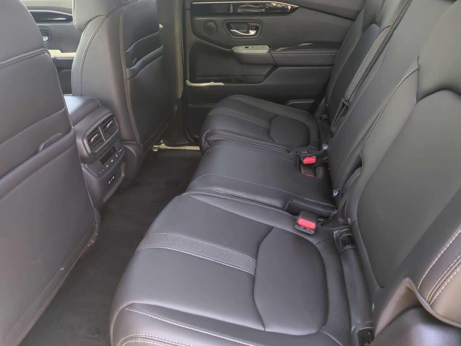 Thumbnail: 2024 Honda Pilot - 19
