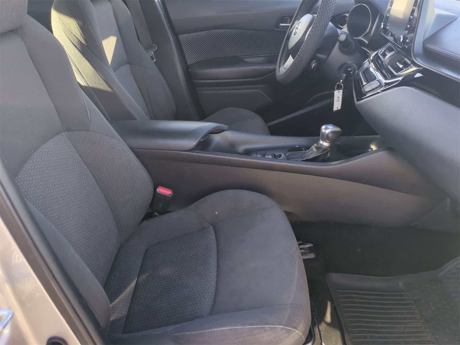 Thumbnail: 2019 Toyota C-HR - 11