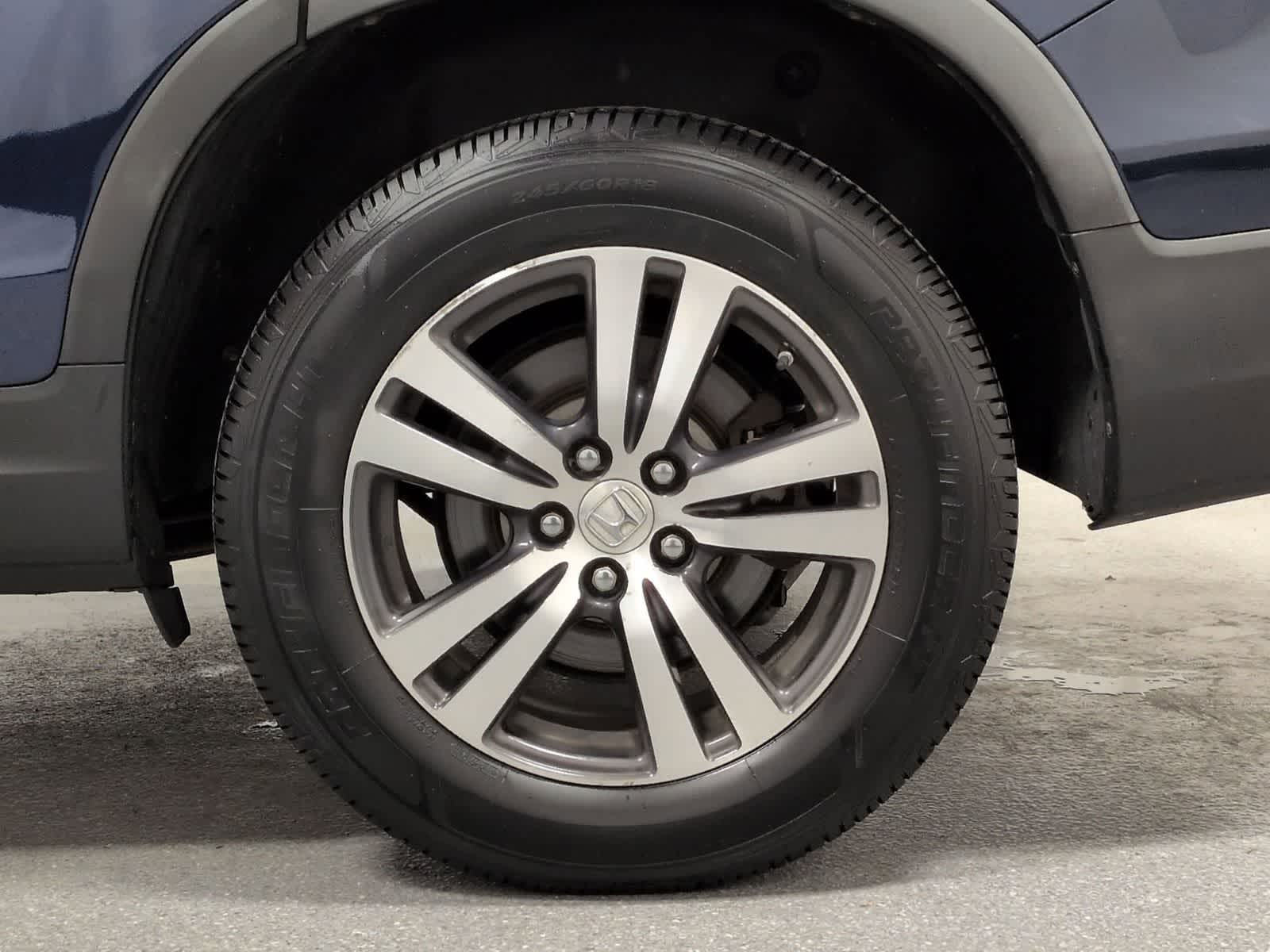 Thumbnail: 2016 Honda Pilot - 14