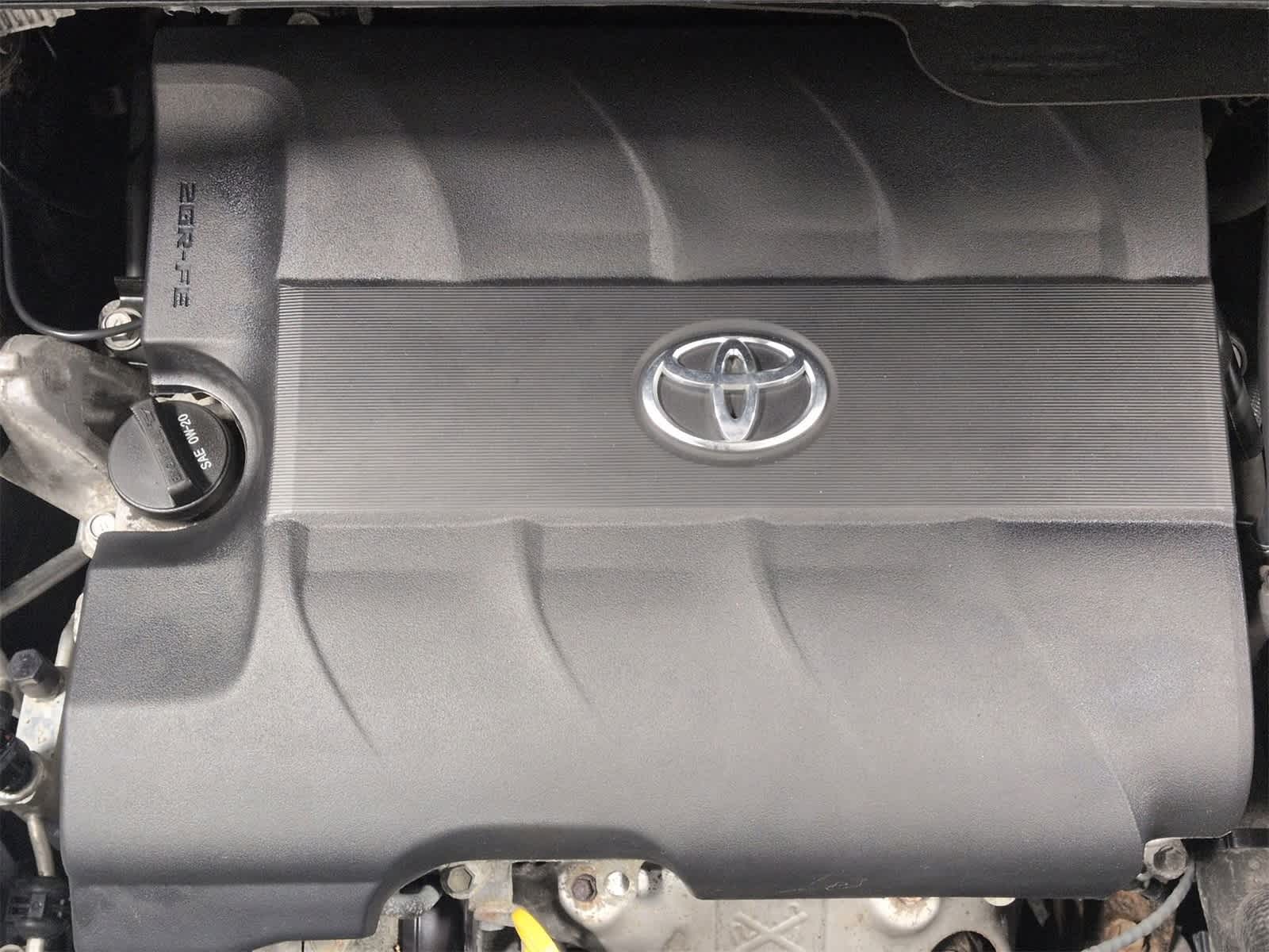 Thumbnail: 2013 Toyota Sienna - 15