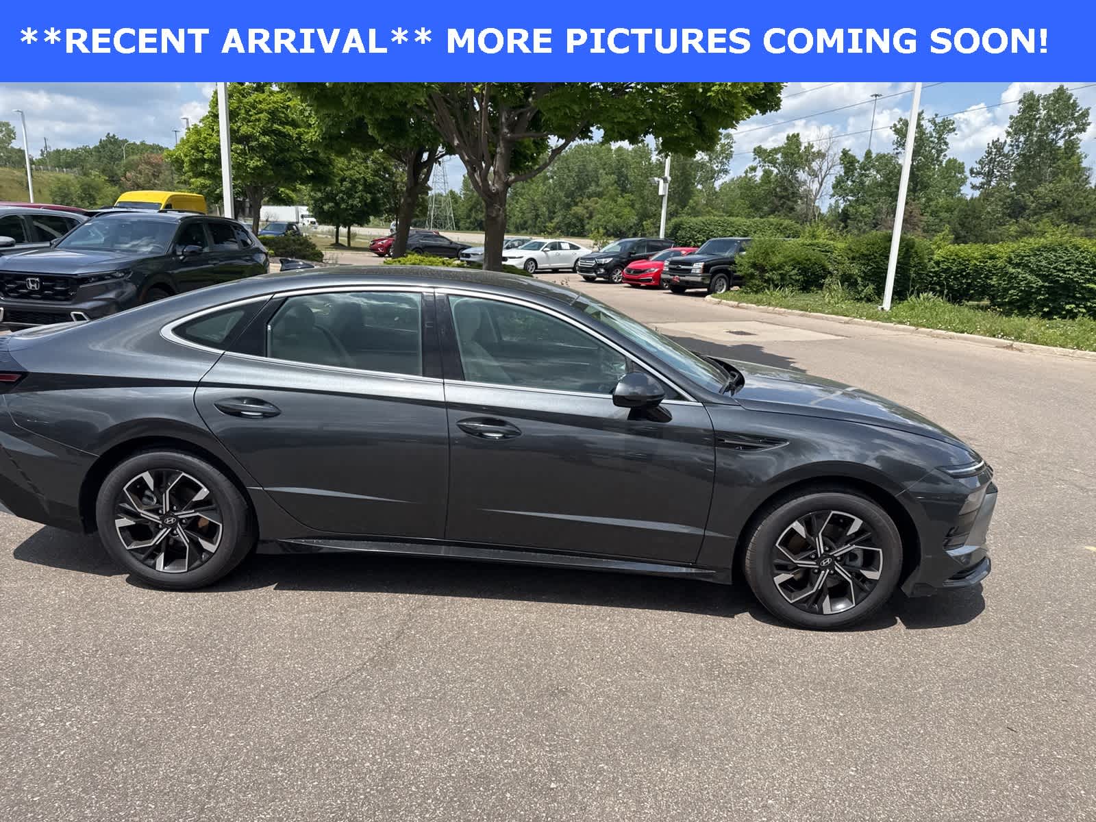 2025 Hyundai Sonata SEL 11