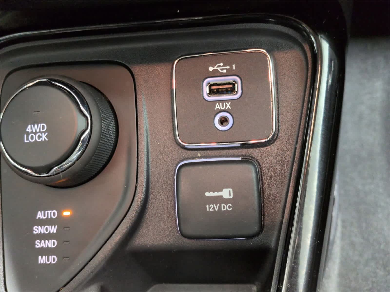 Thumbnail: 2019 Jeep Compass - 30