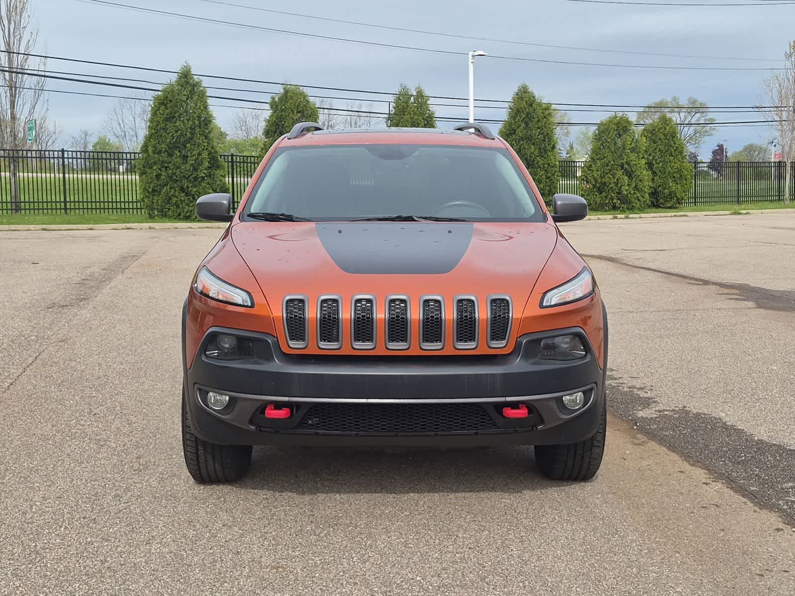 Thumbnail: 2016 Jeep Cherokee - 17