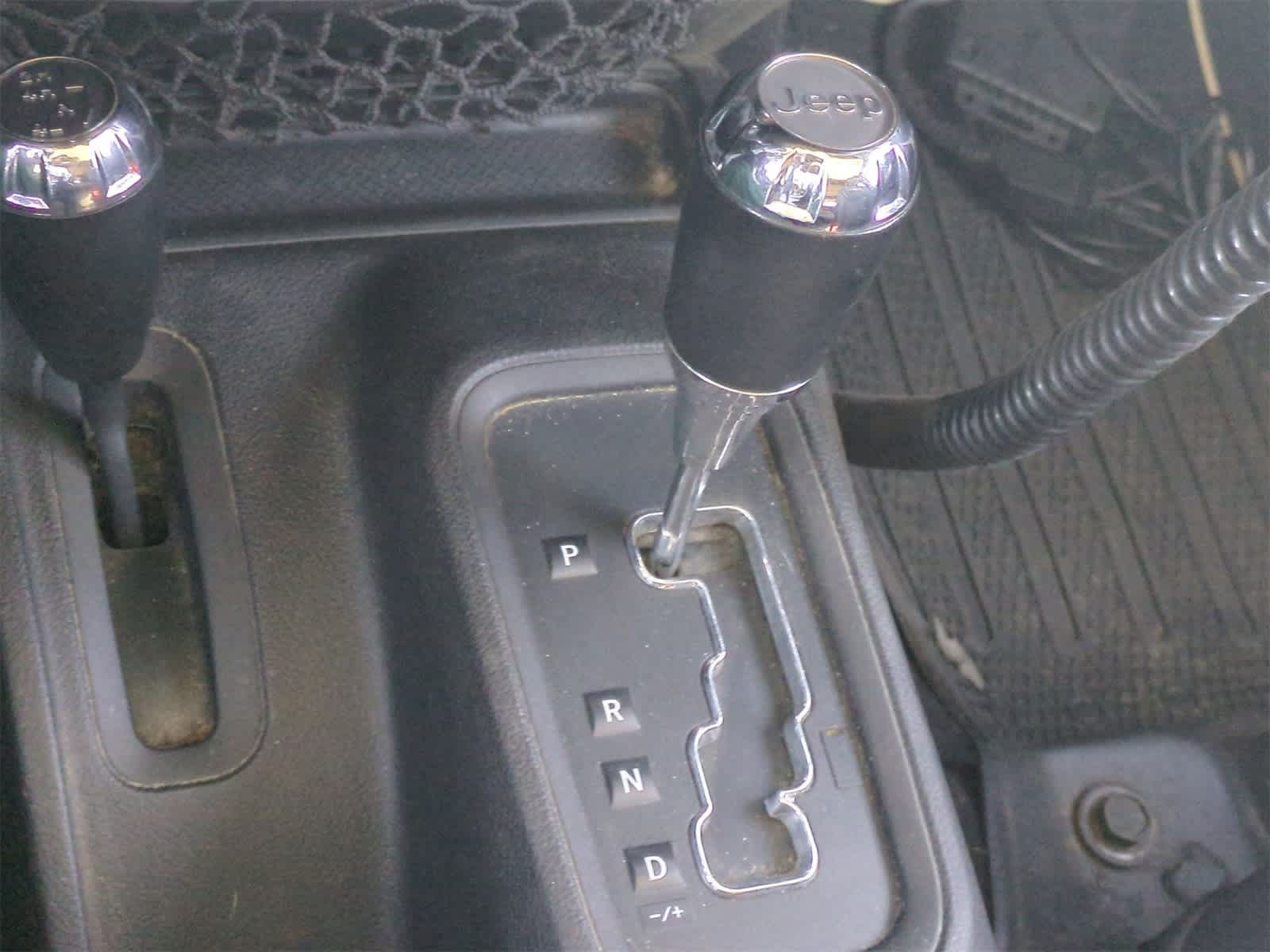 Thumbnail: 2015 Jeep Wrangler - 29