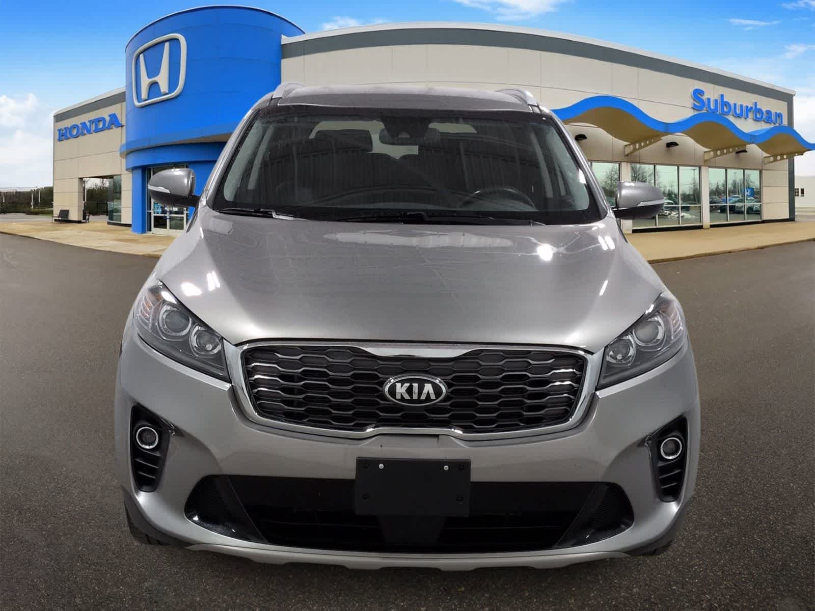 Thumbnail: 2019 Kia Sorento - 3