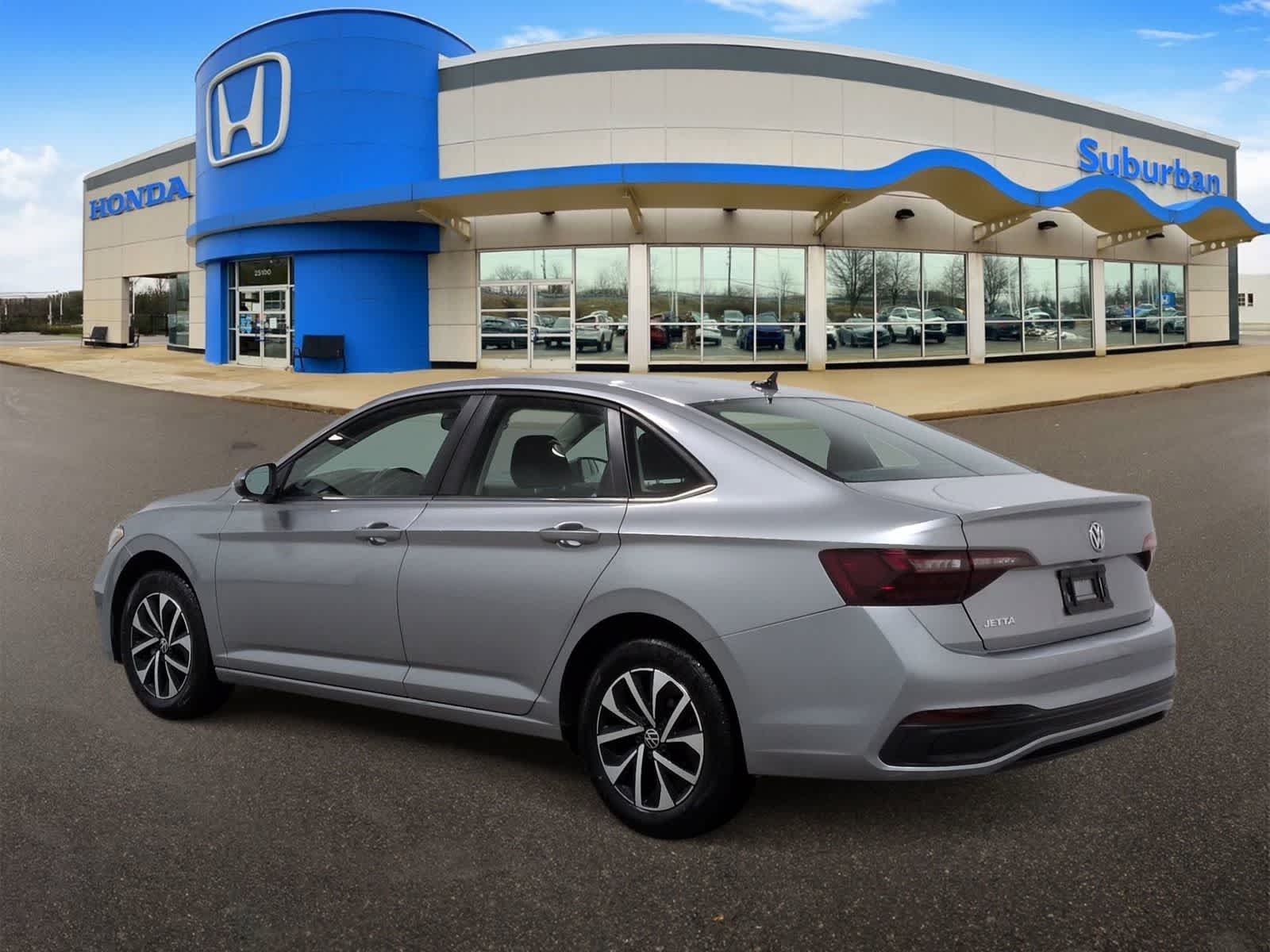 Thumbnail: 2024 Volkswagen Jetta - 6