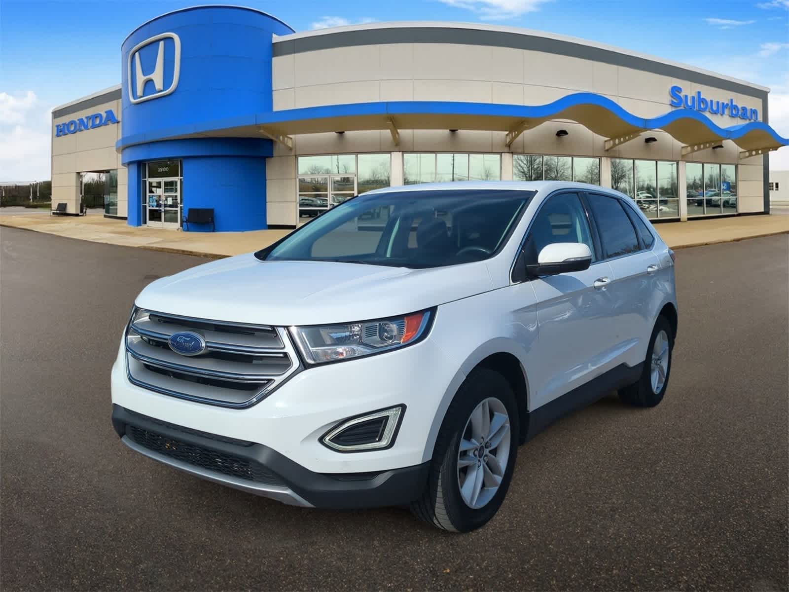 Thumbnail: 2015 Ford Edge - 4