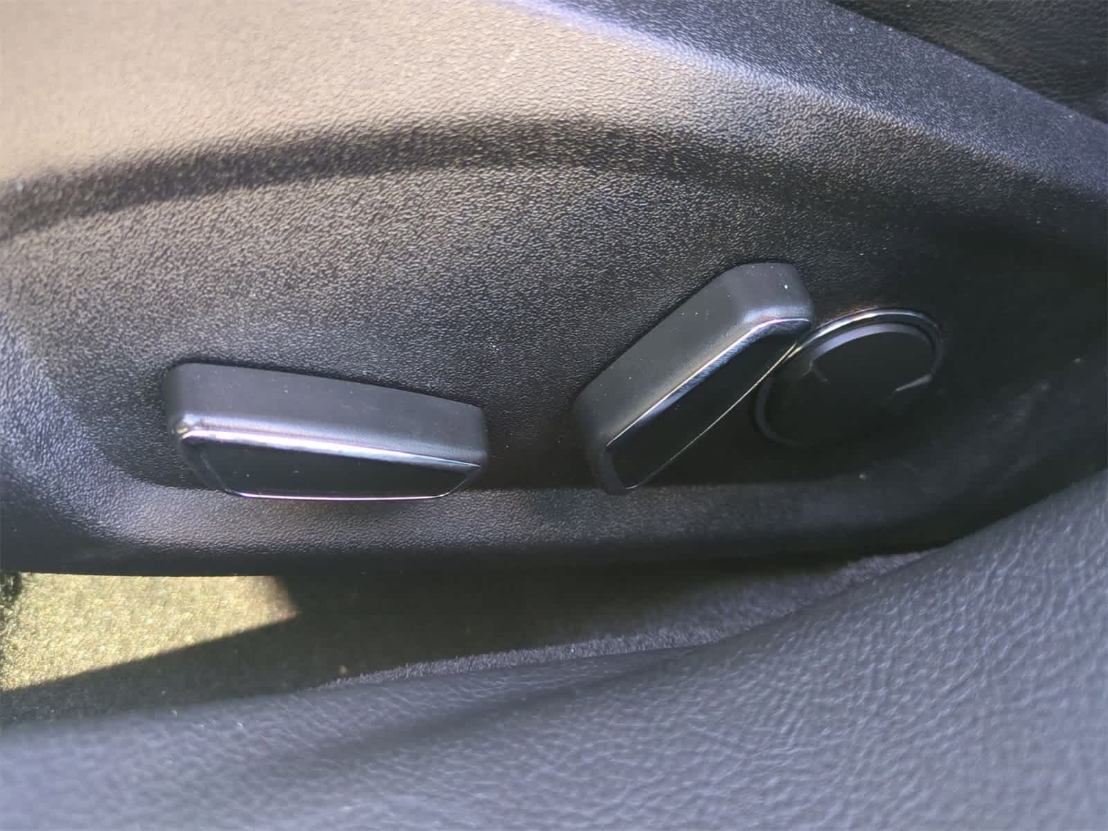 Thumbnail: 2019 Ford Fusion - 17