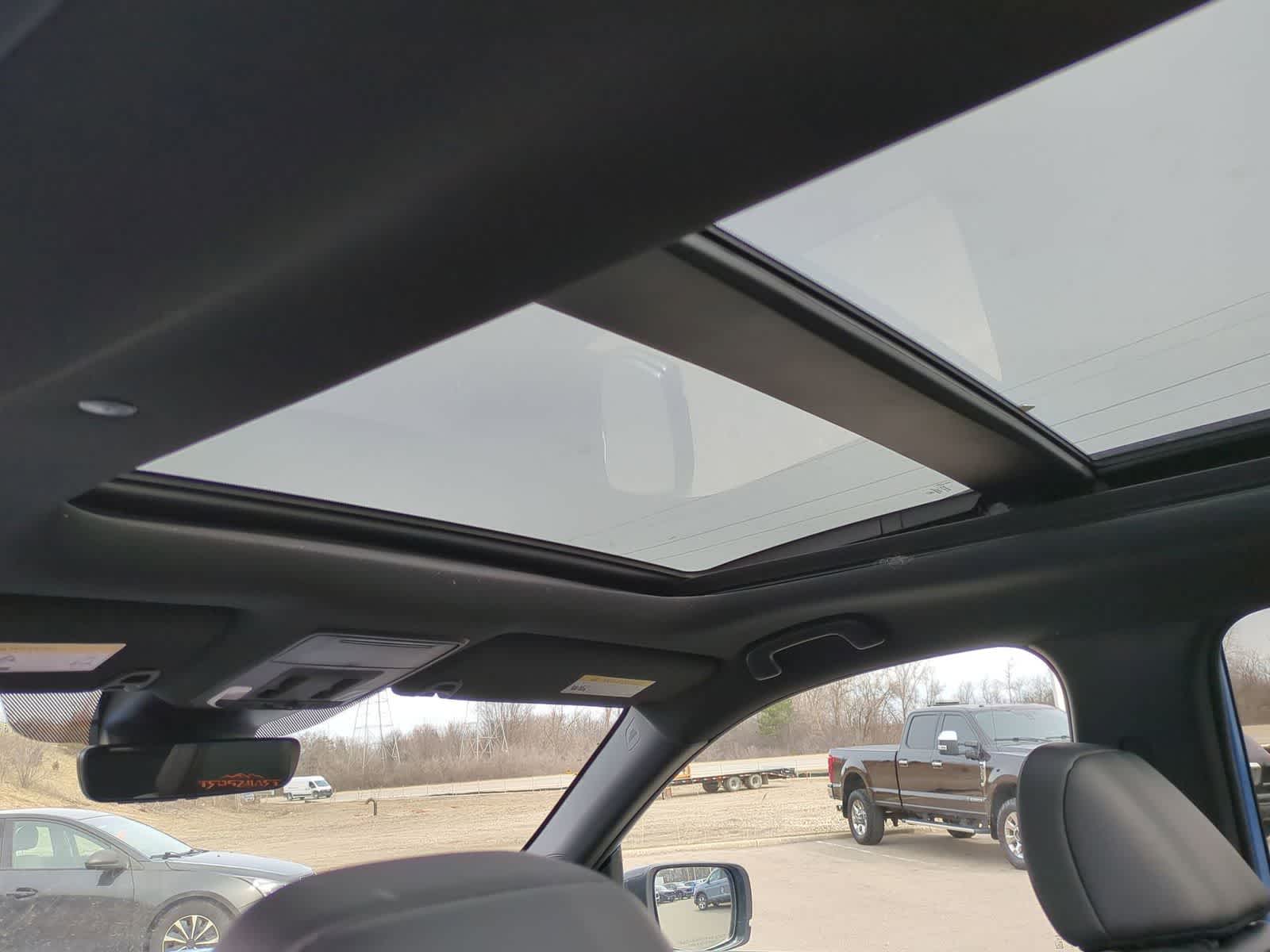 Thumbnail: 2024 Honda Pilot - 20