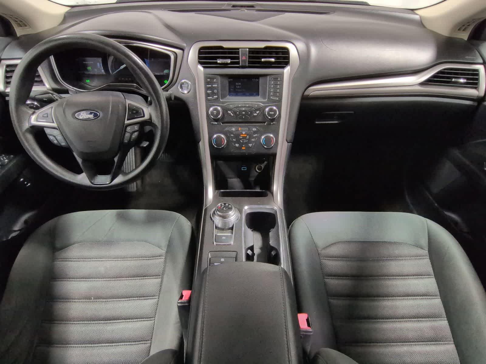 Thumbnail: 2017 Ford Fusion - 14