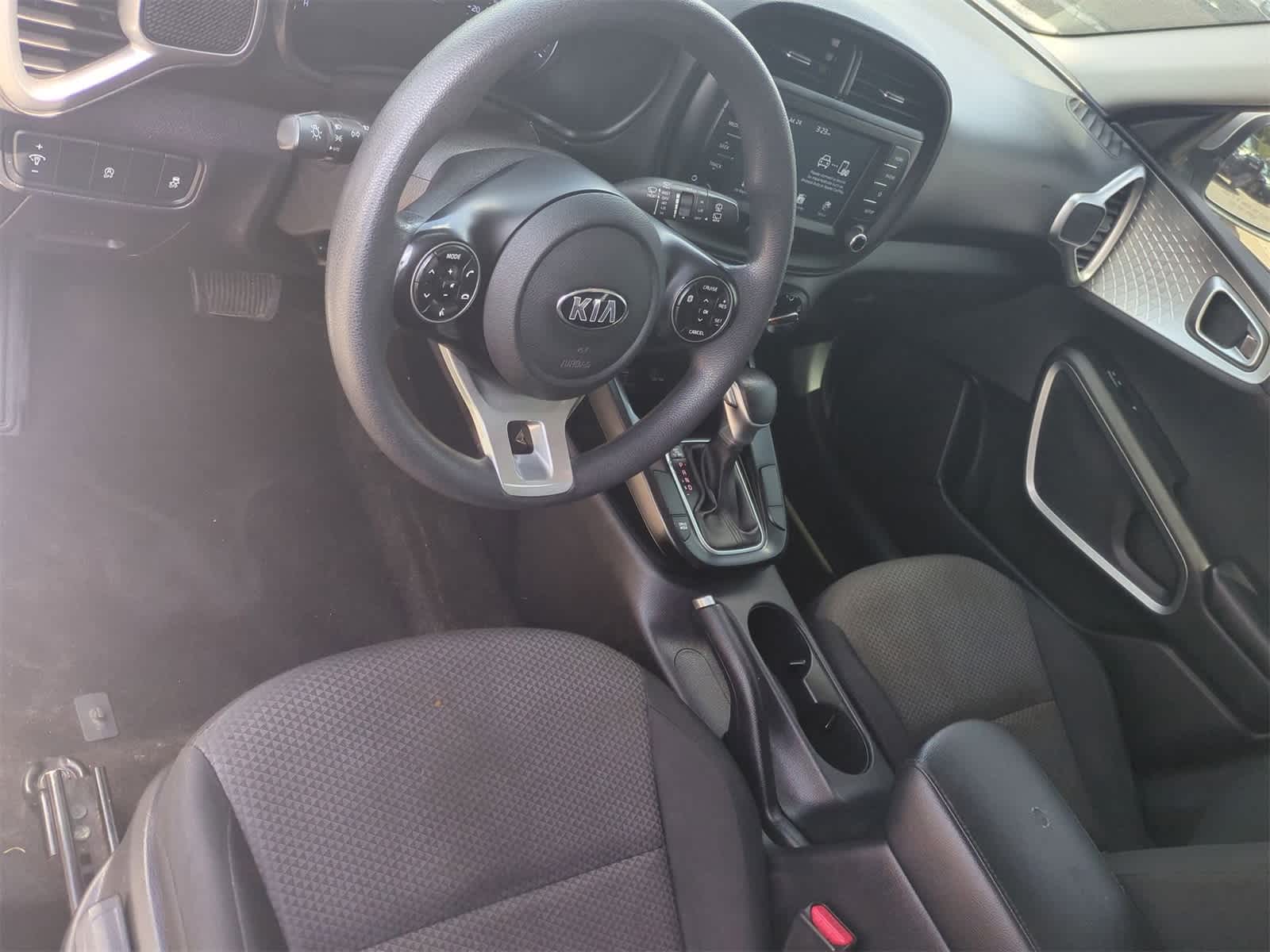 Thumbnail: 2020 Kia Soul - 10