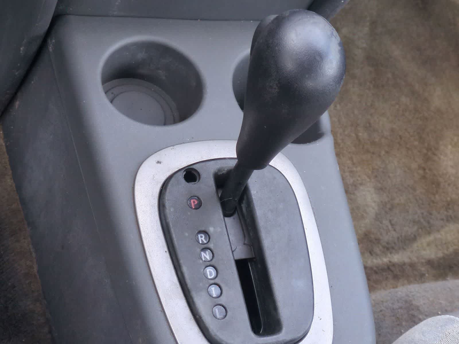 Thumbnail: 2004 Saturn Ion - 29