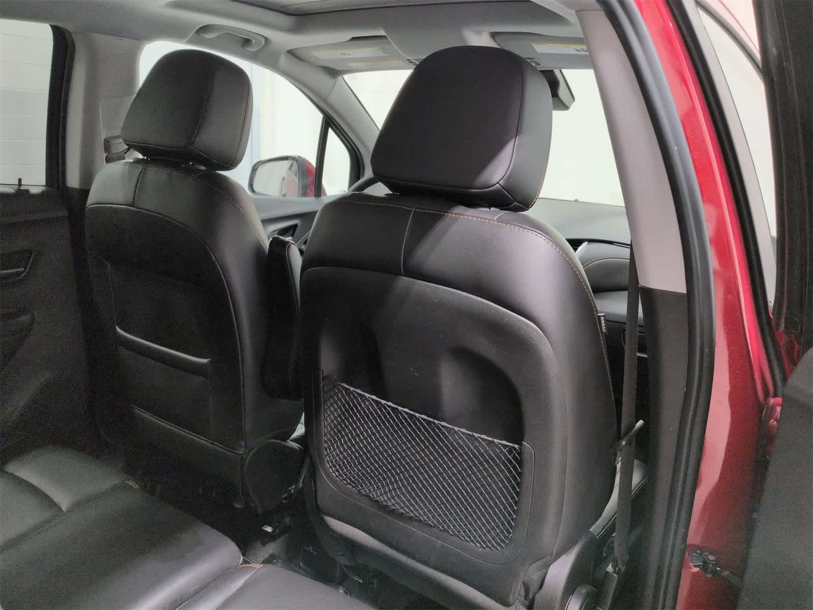 Thumbnail: 2019 Chevrolet Trax - 19