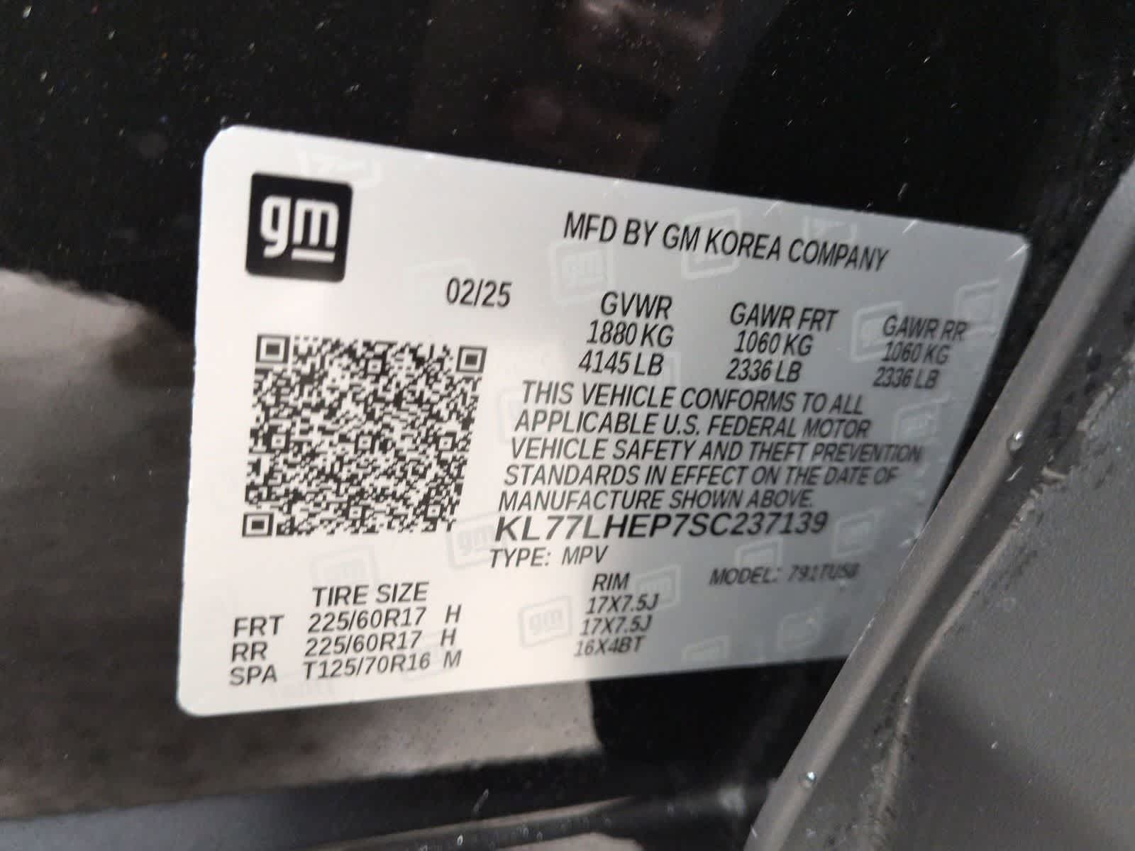 Thumbnail: 2025 Chevrolet Trax - 36